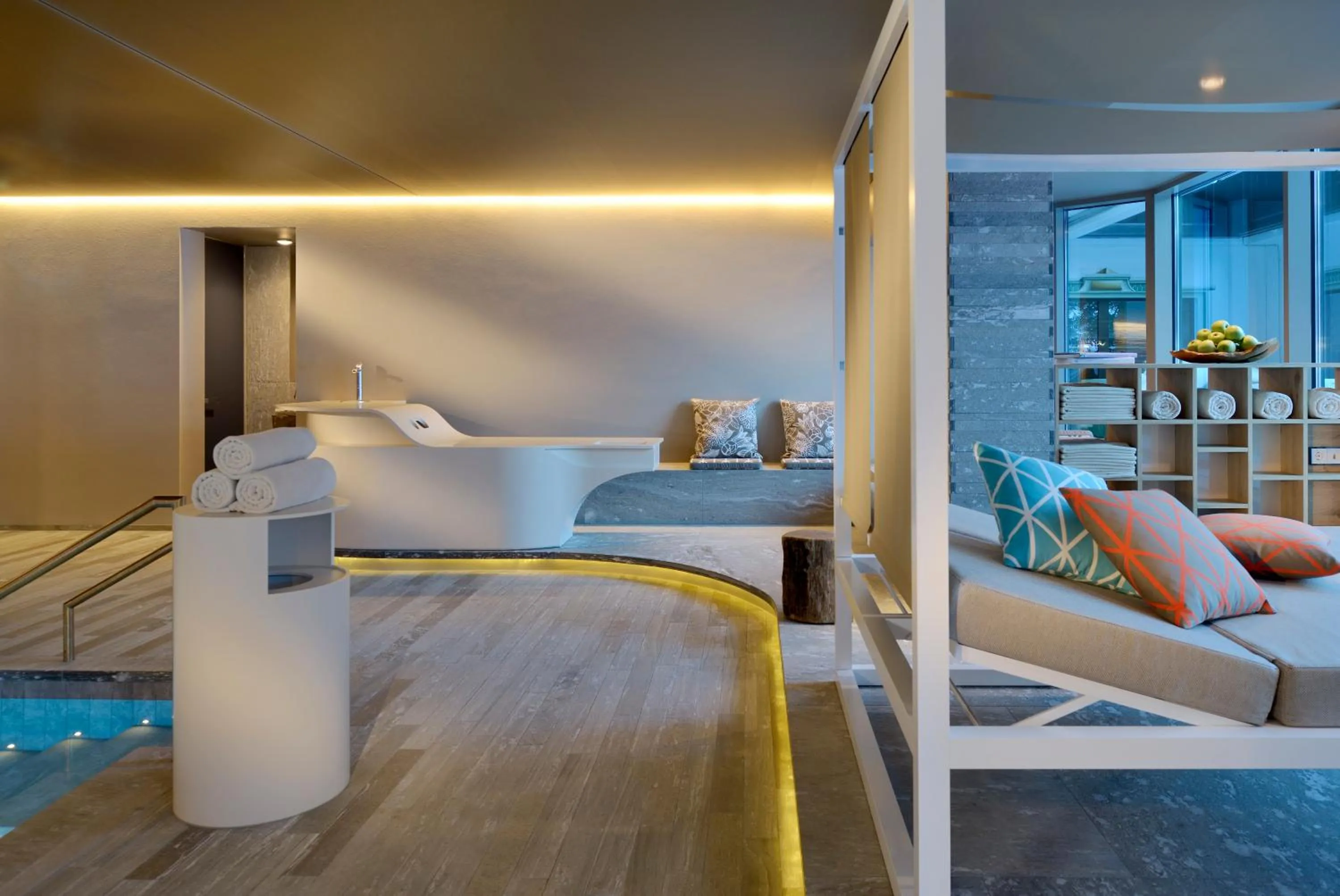 Lounge or bar in Hotel Arlberg Lech