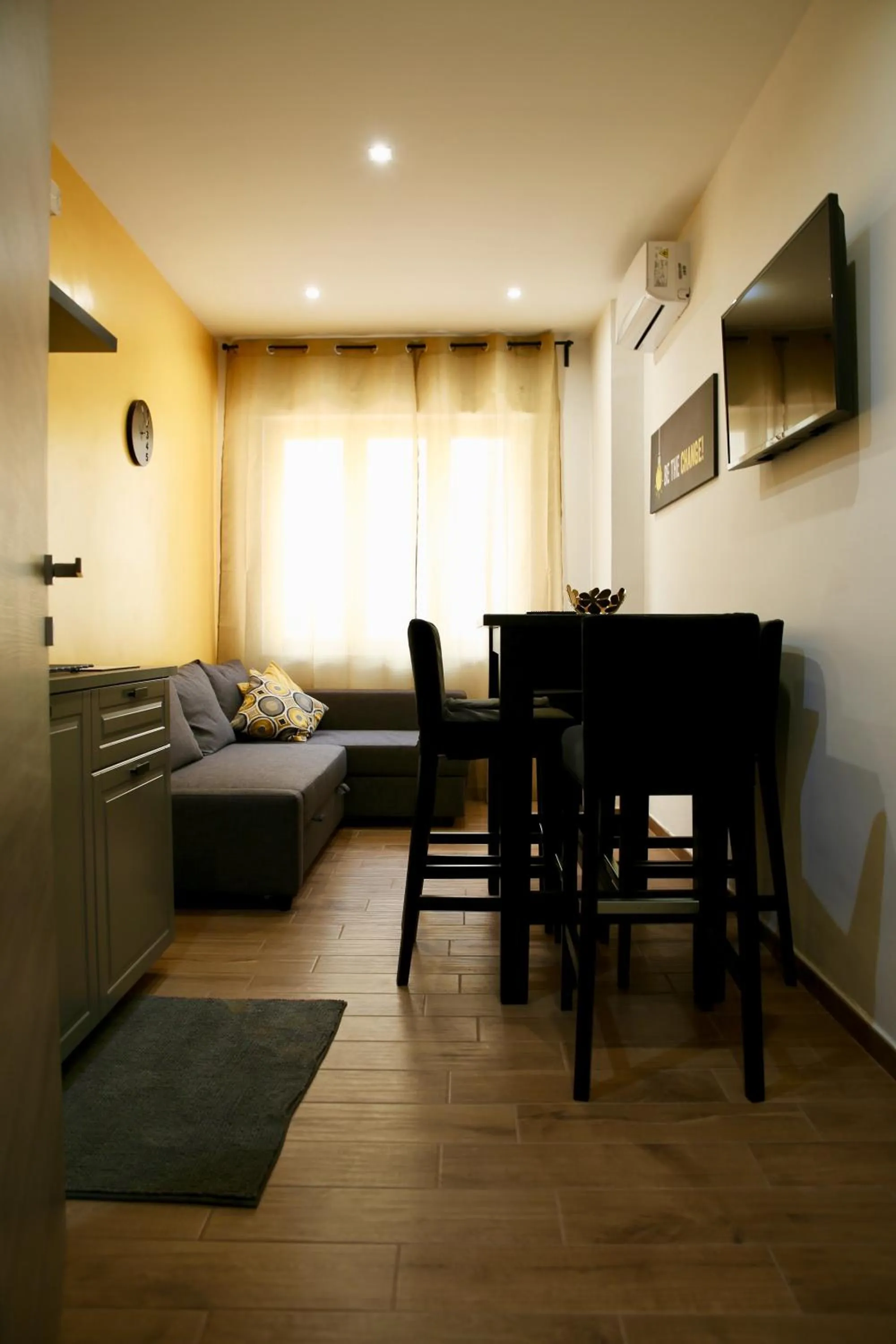 Kitchen or kitchenette, Bed in Andolfi 24 Rooms