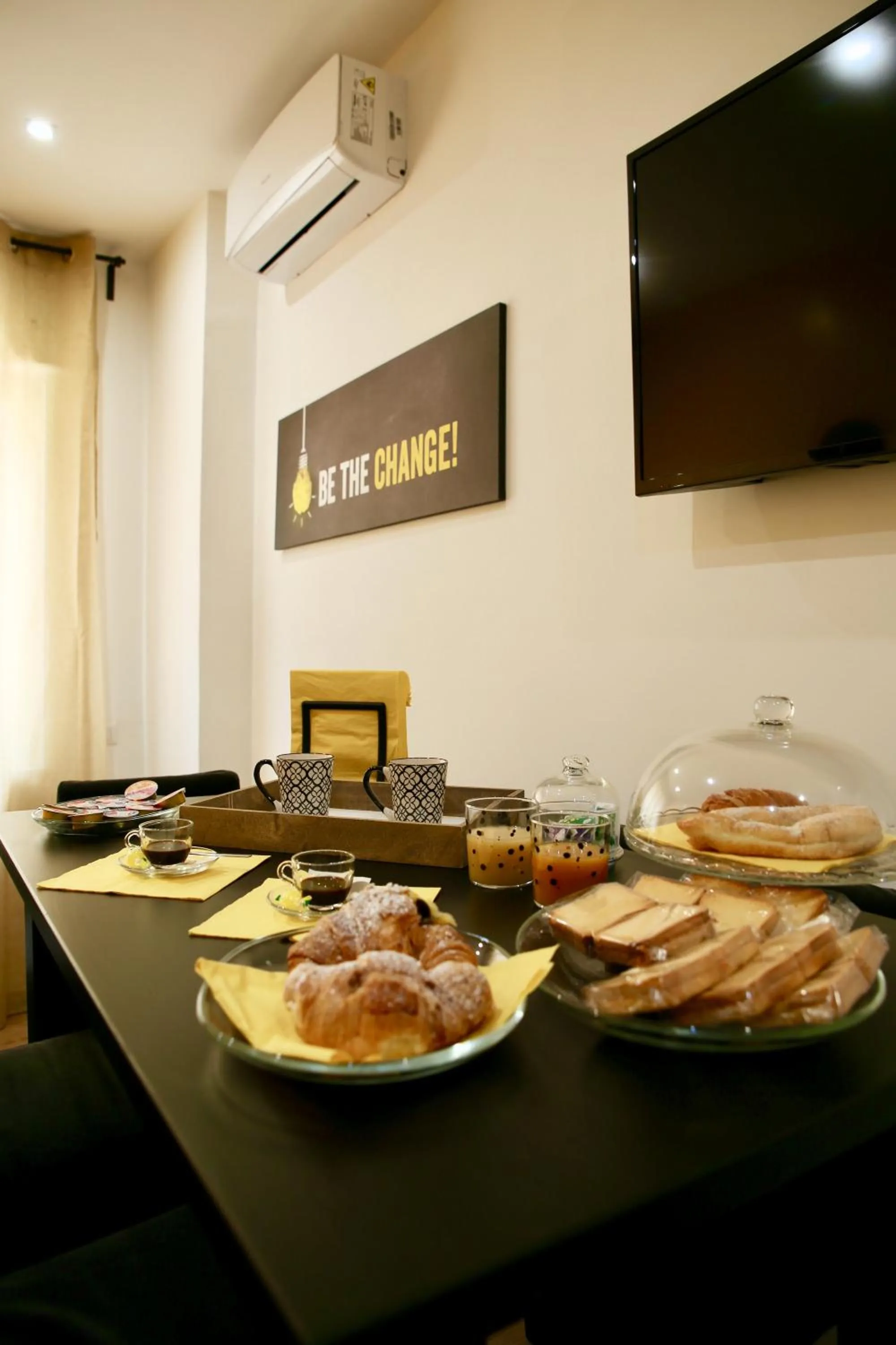 Italian breakfast in Andolfi 24 Rooms