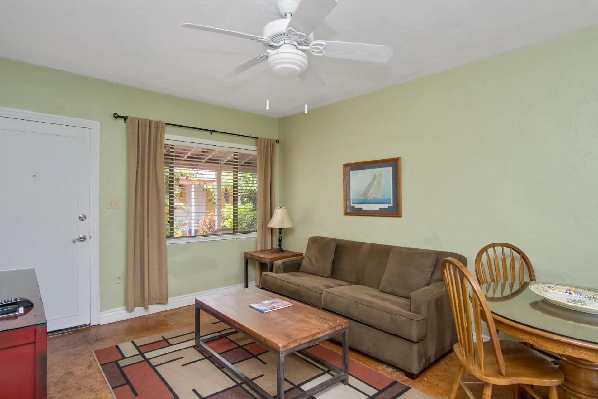 Living room in Beach Place Guesthouses