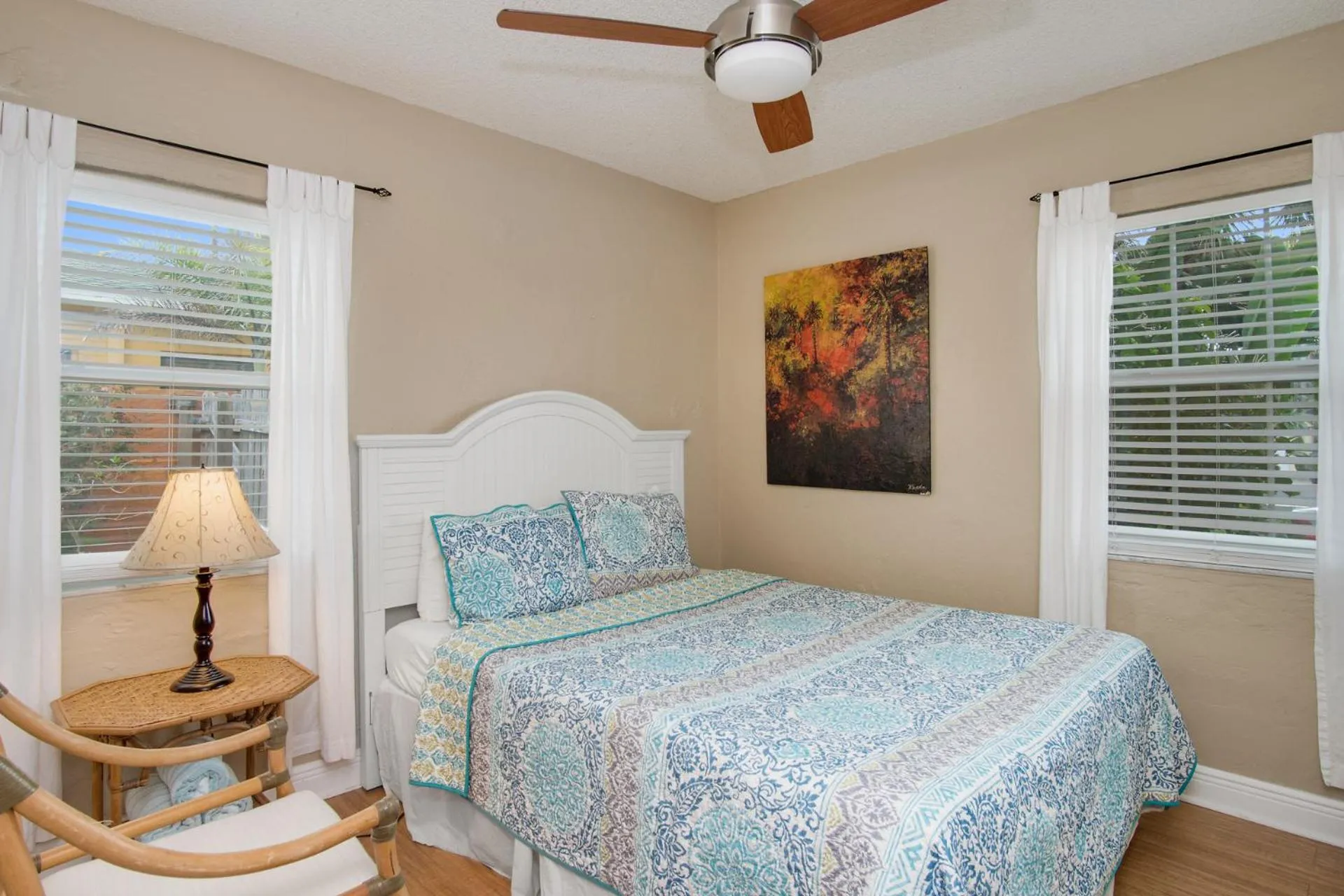 Bedroom, Bed in Beach Place Guesthouses