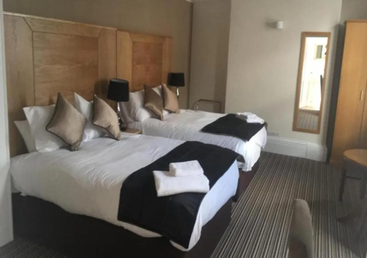 Bed in The Castle Hotel Neath