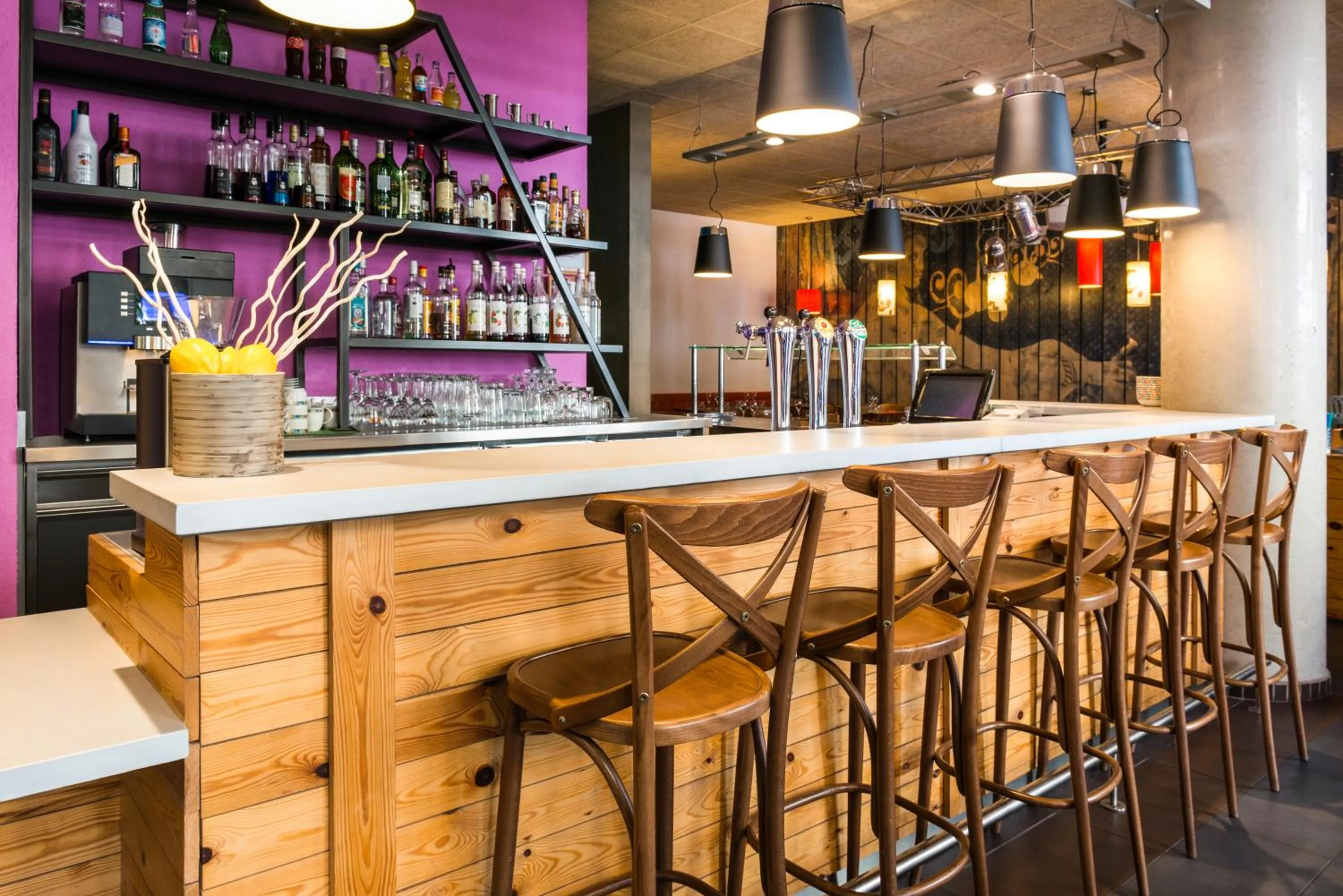 Lounge or bar in Ibis Styles Lyon Centre - Gare Part Dieu