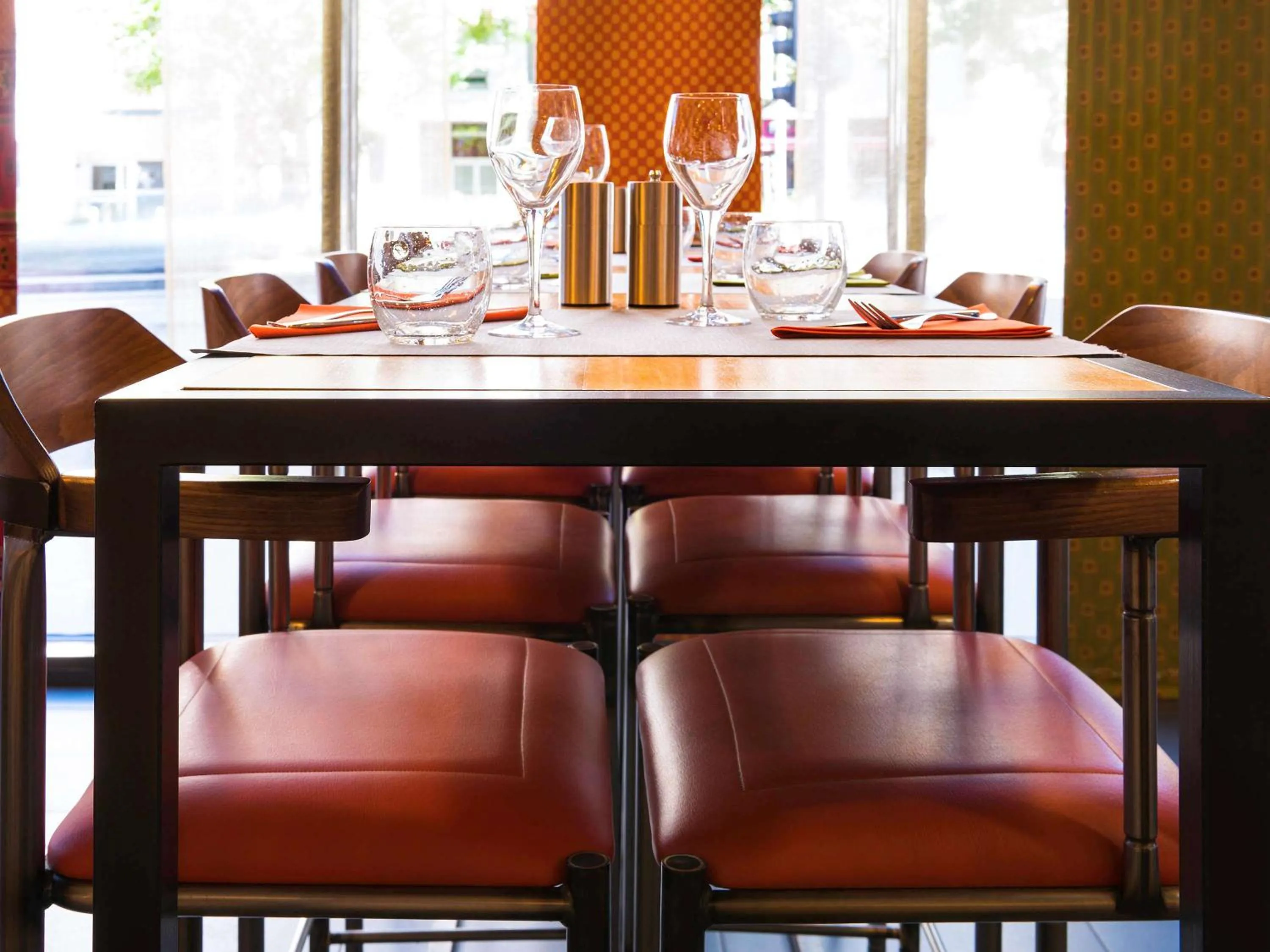 Restaurant/places to eat in Ibis Styles Lyon Centre - Gare Part Dieu