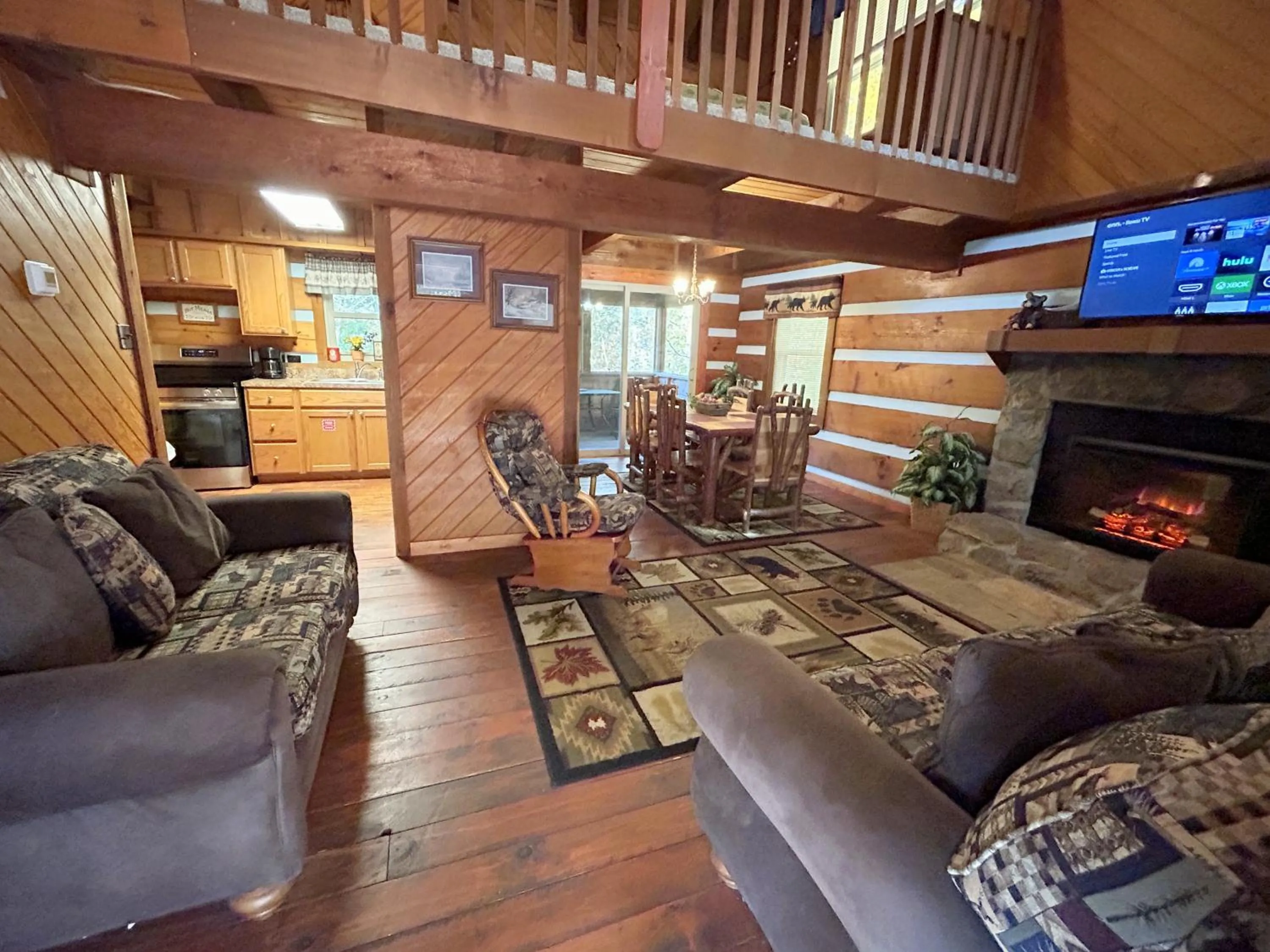 Communal lounge/ TV room in Emerald Woods