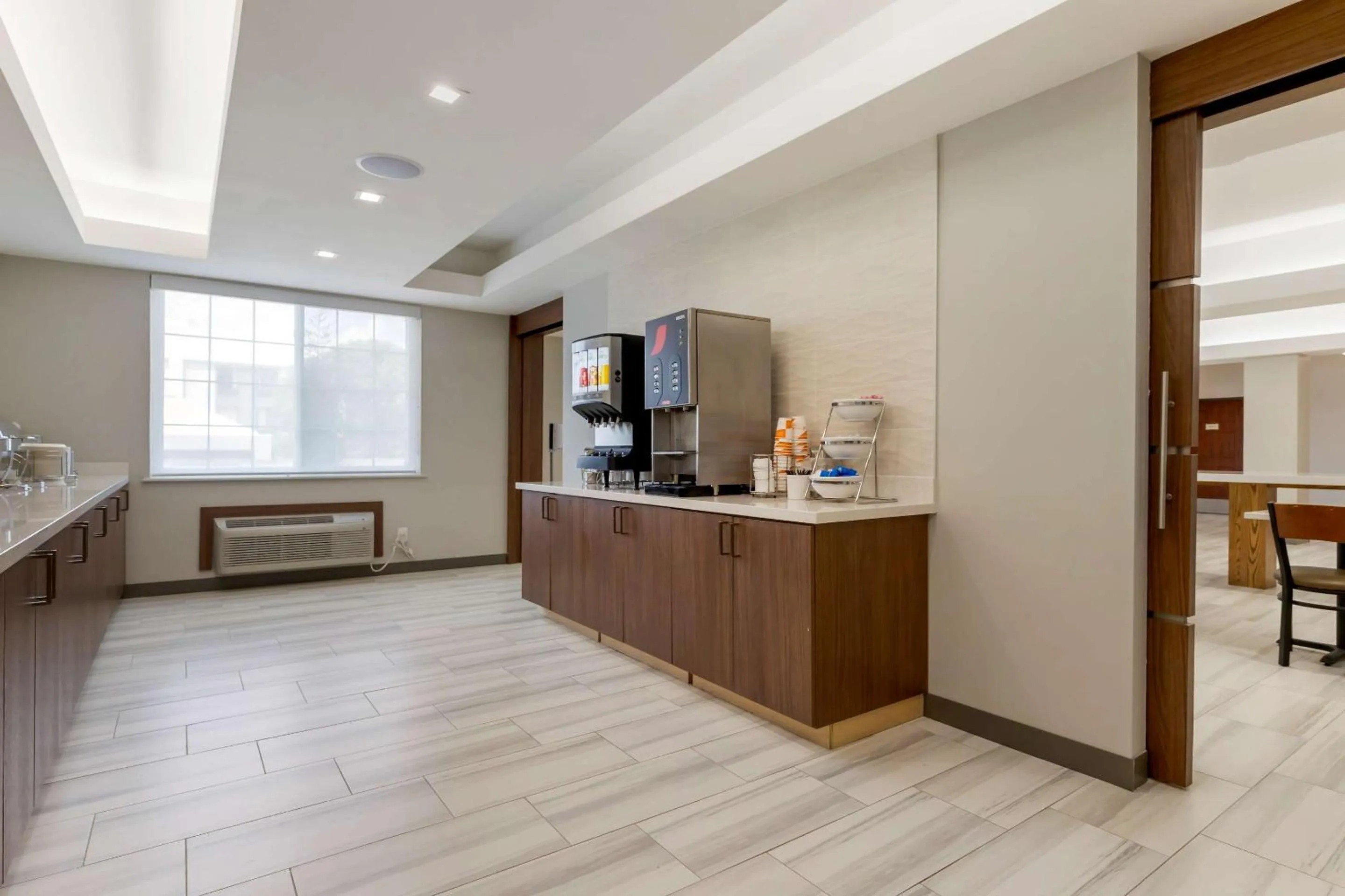 Breakfast in Comfort Inn & Suites Muskogee