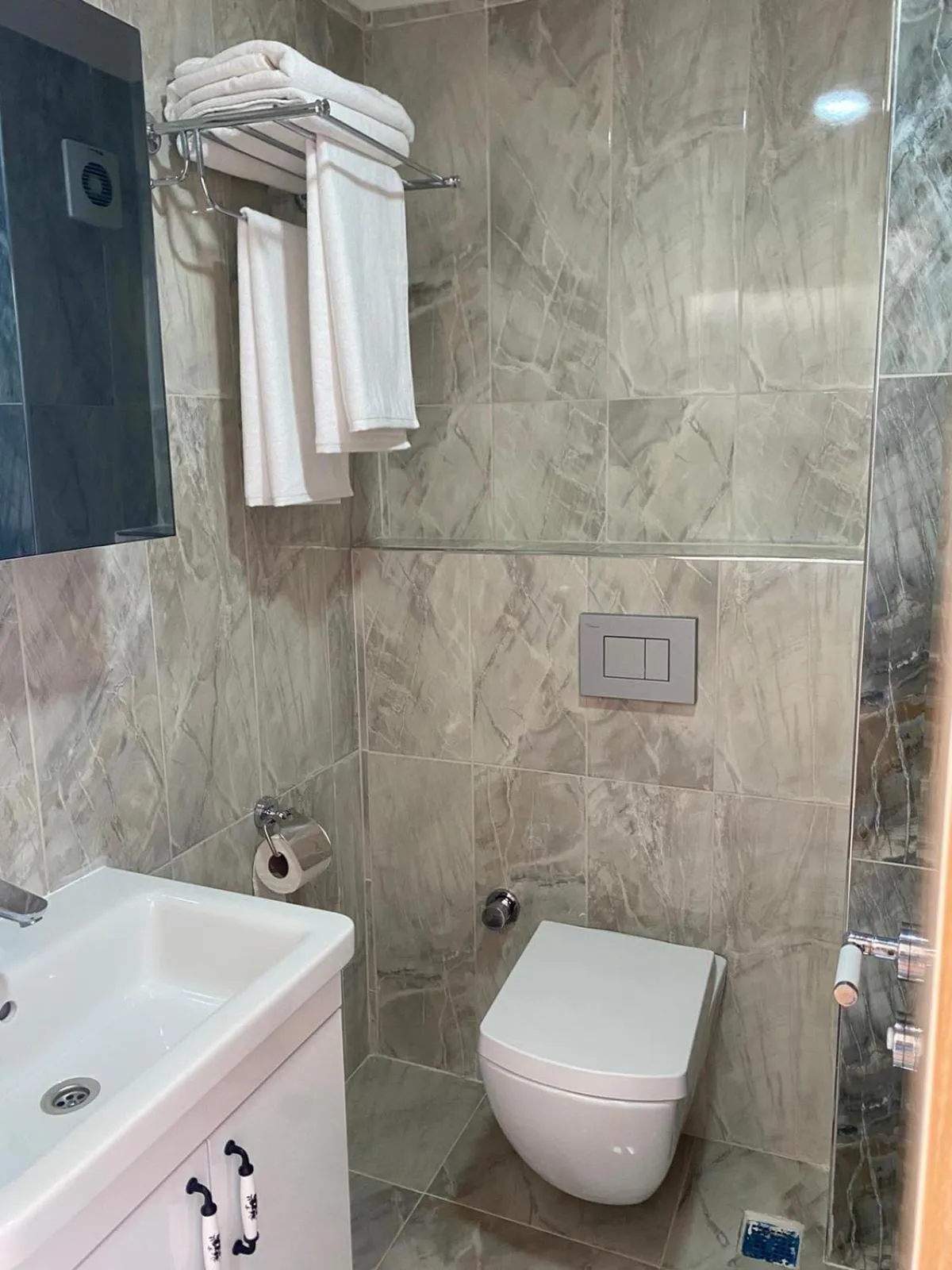 Toilet in Maritime Hotel Istanbul