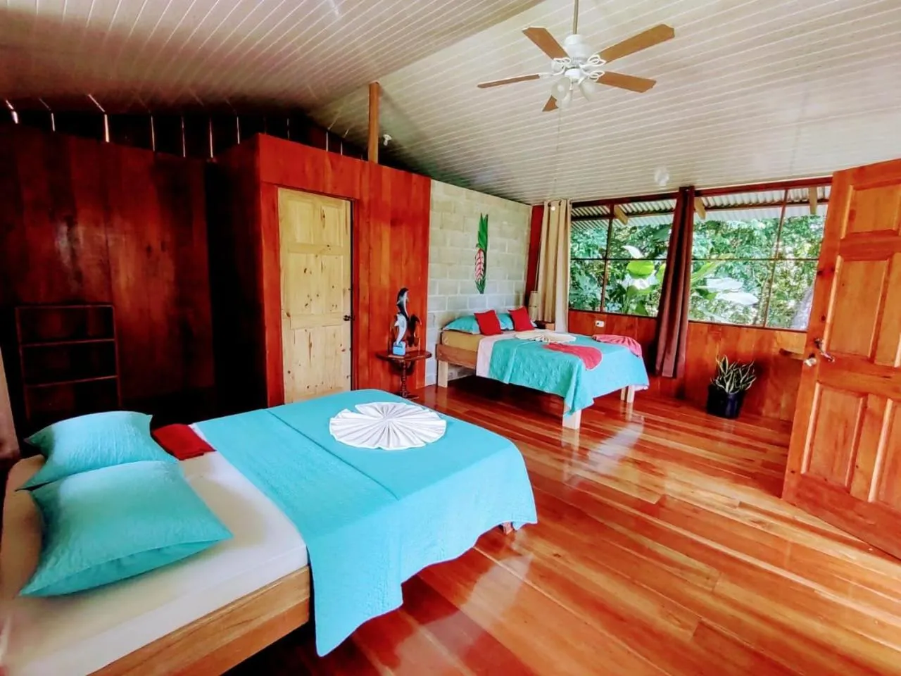 Bedroom in The Sunset Tucano Lodge