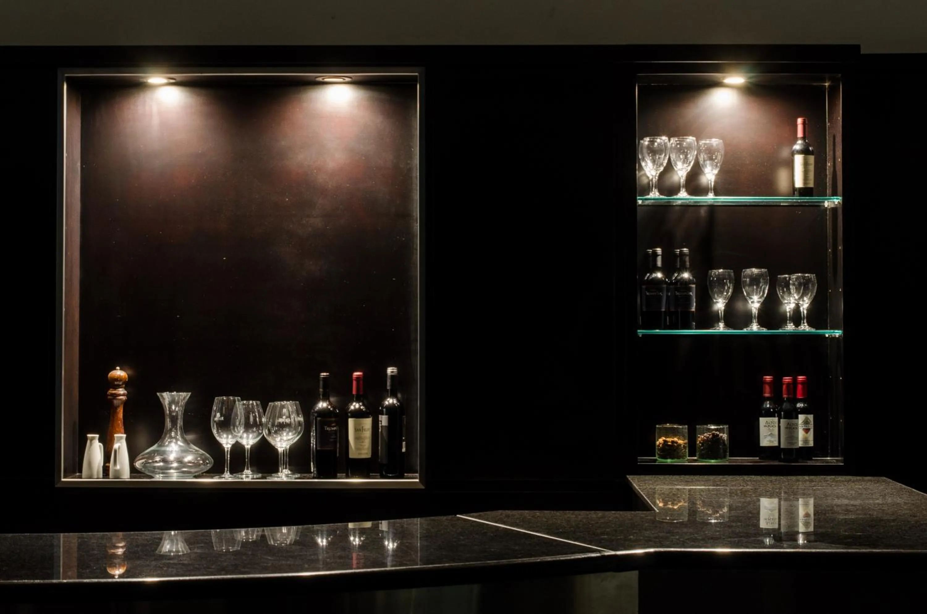 Alcoholic drinks in San Nicolas Plaza