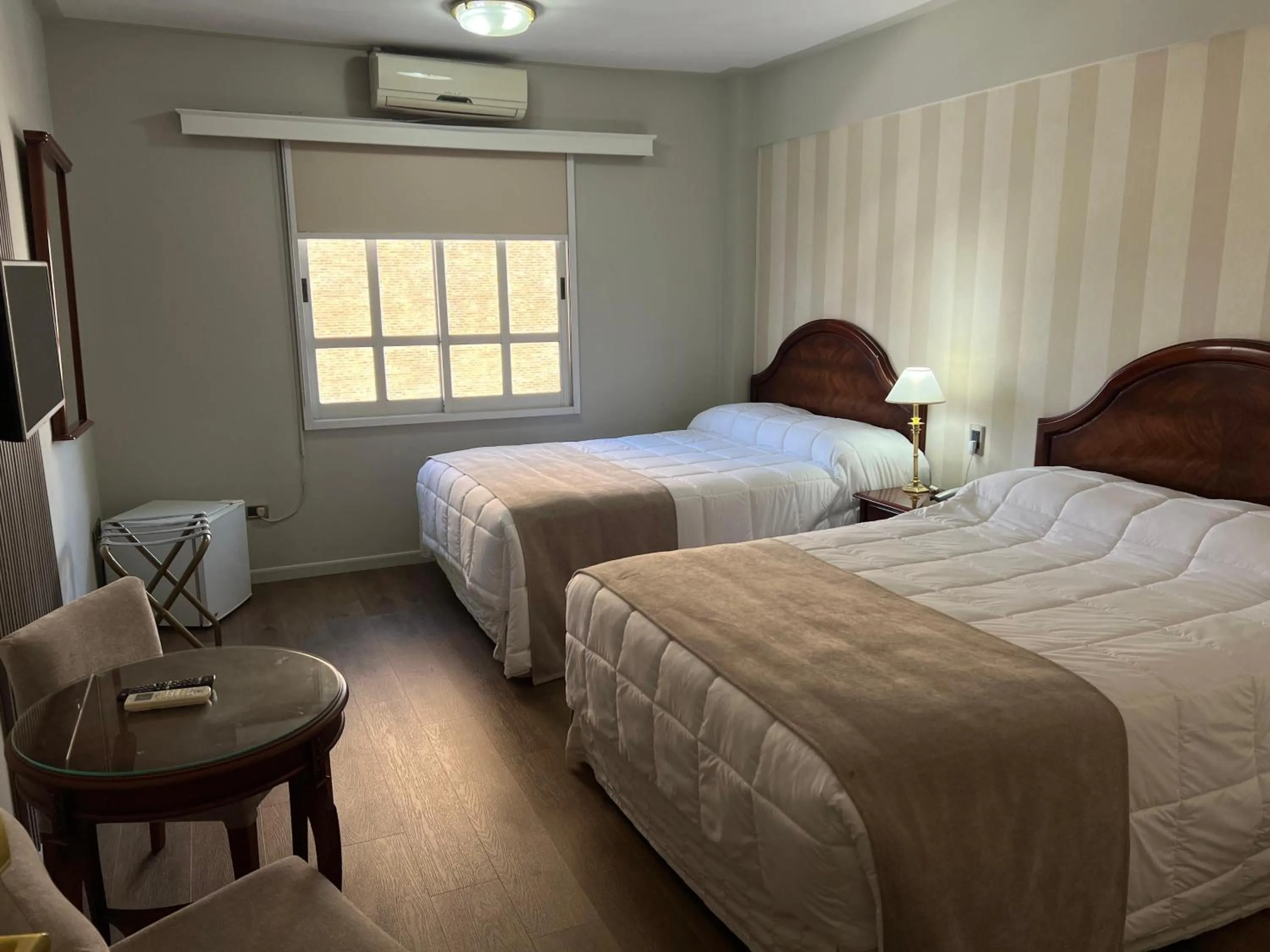 Bed in San Nicolas Plaza