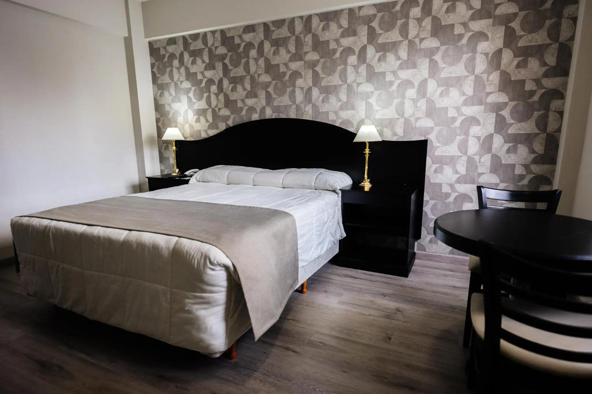 Bed in San Nicolas Plaza