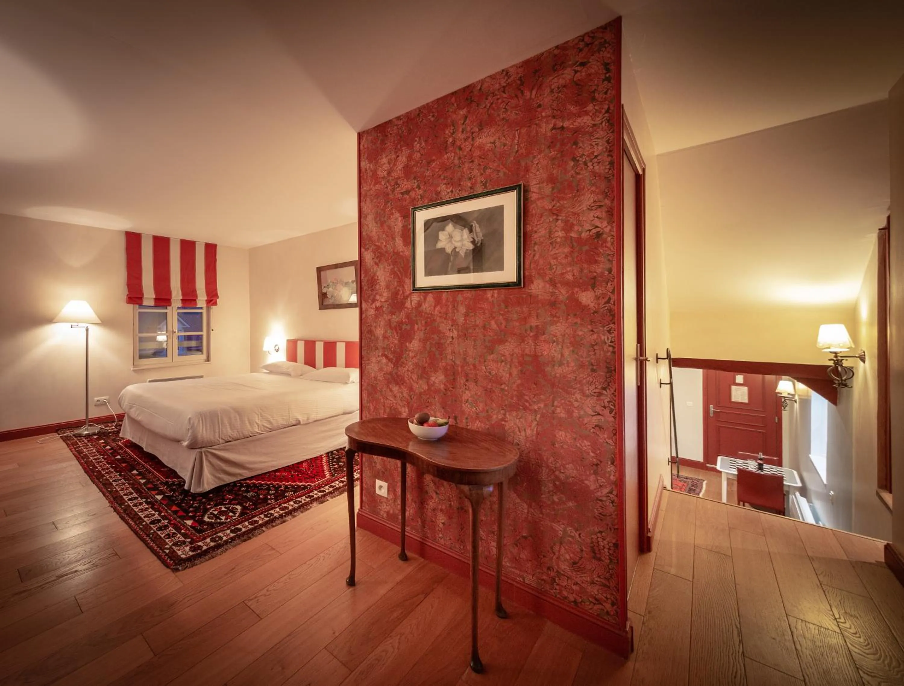 Photo of the whole room, Bed in Relais Hôtelier Douce France