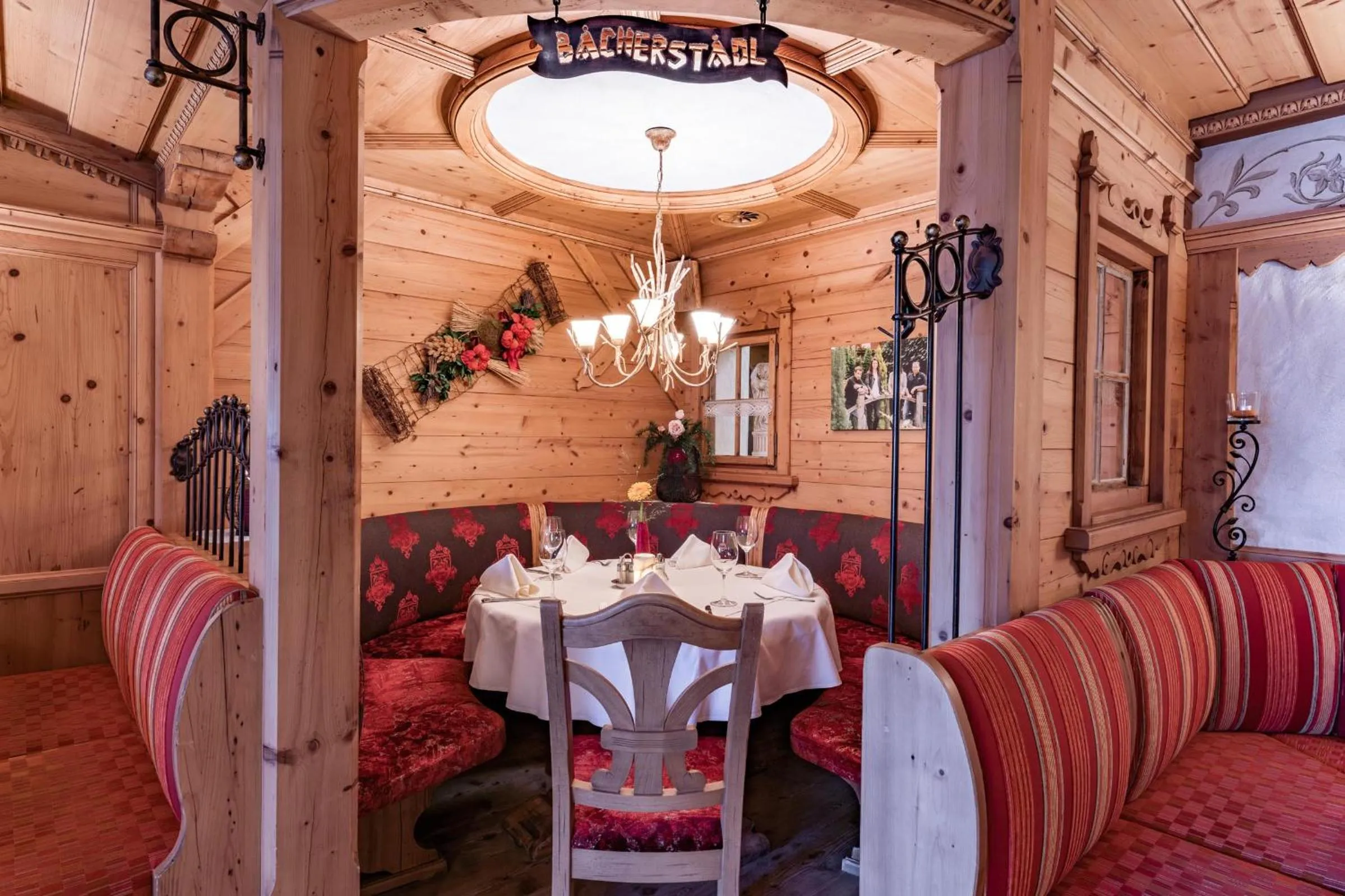 Restaurant/places to eat in Hotel Pramstraller