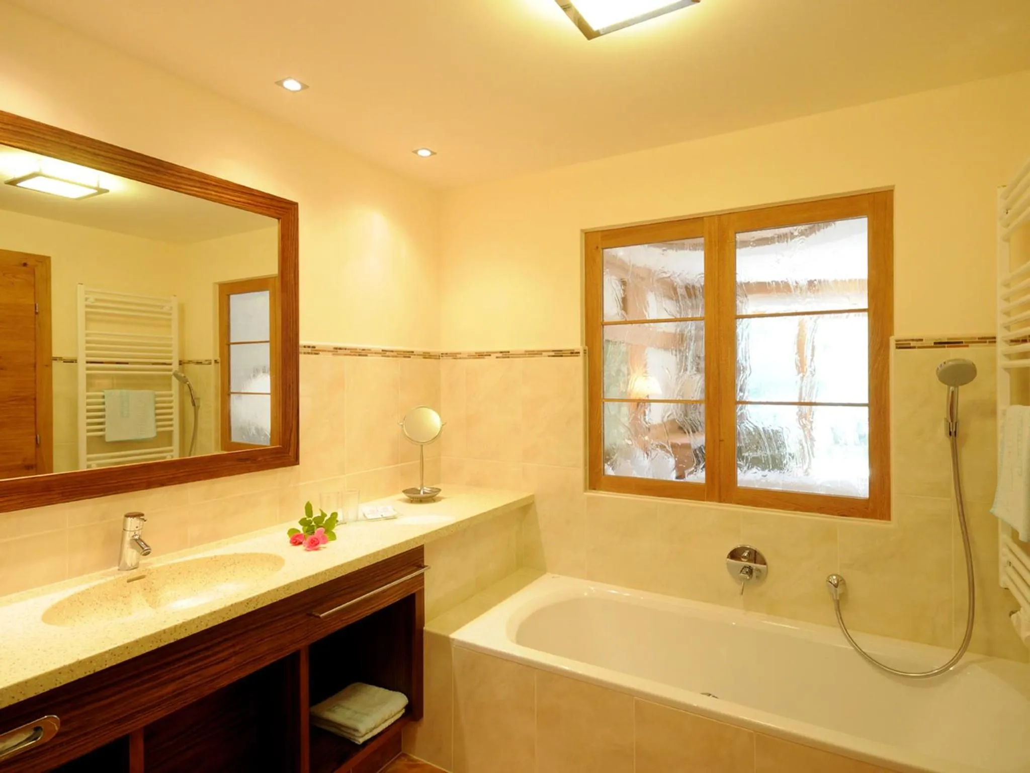 Bathroom in Hotel Pramstraller