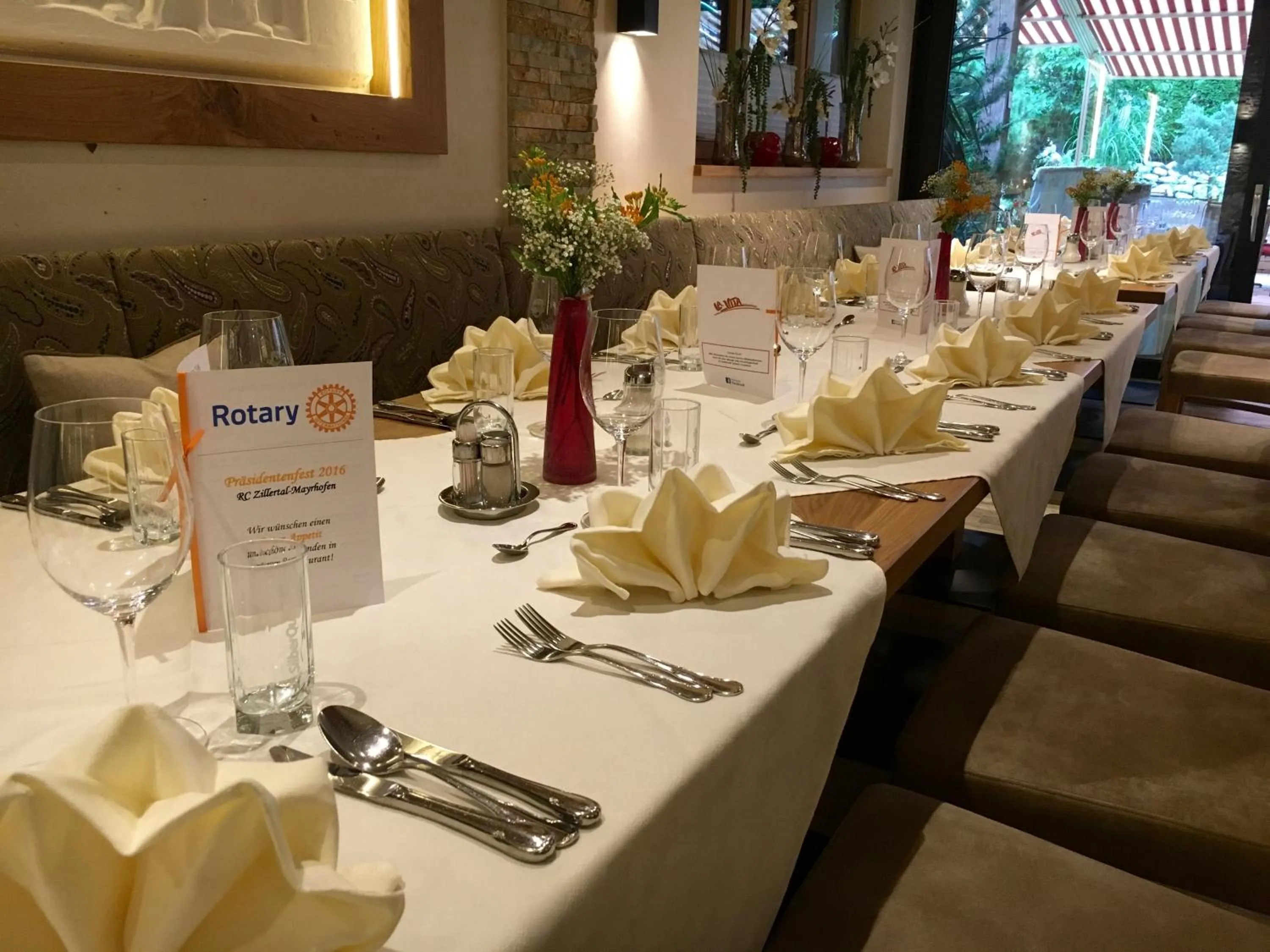 Food and drinks in Hotel Pramstraller