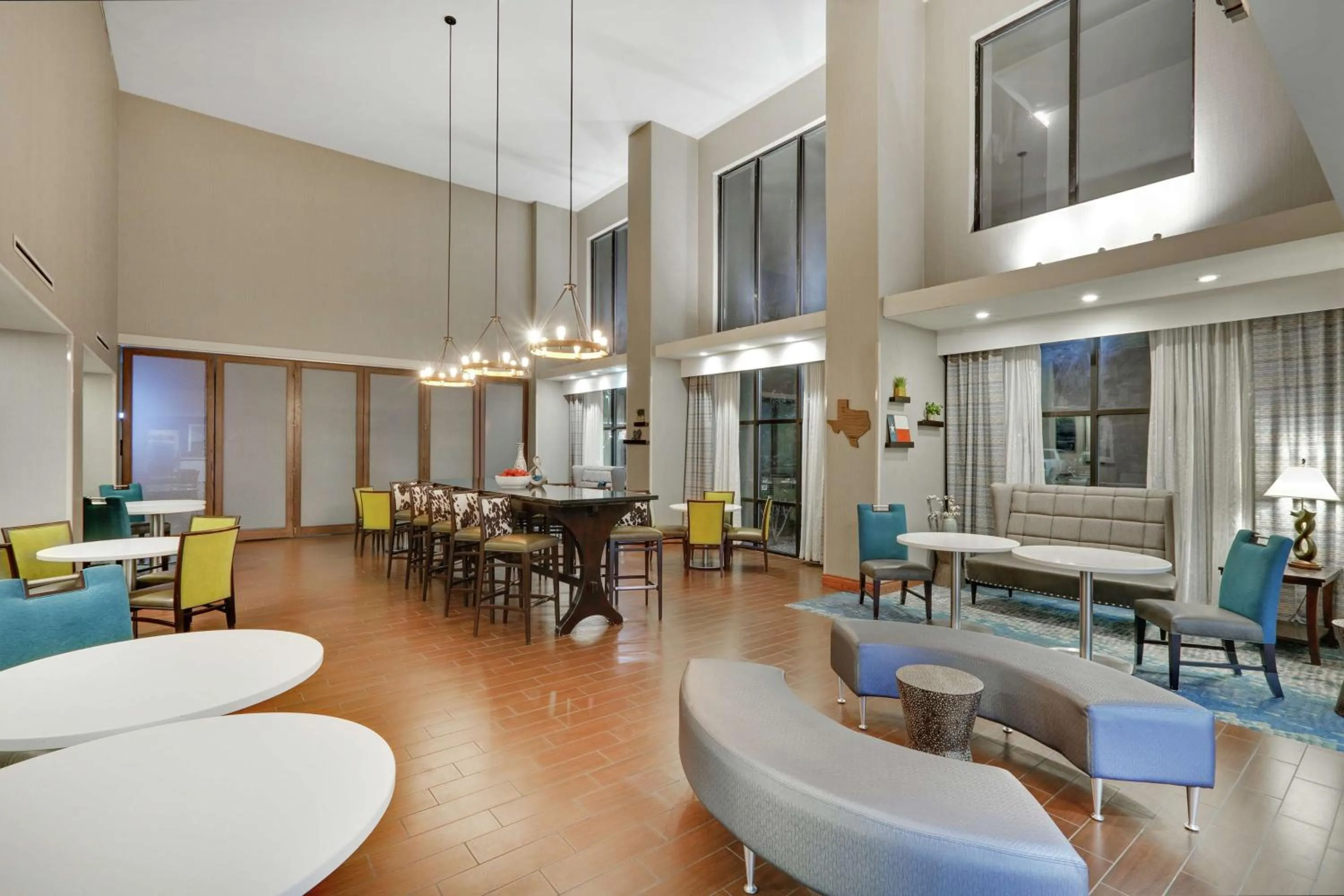 Lobby or reception in Hampton Inn & Suites Childress