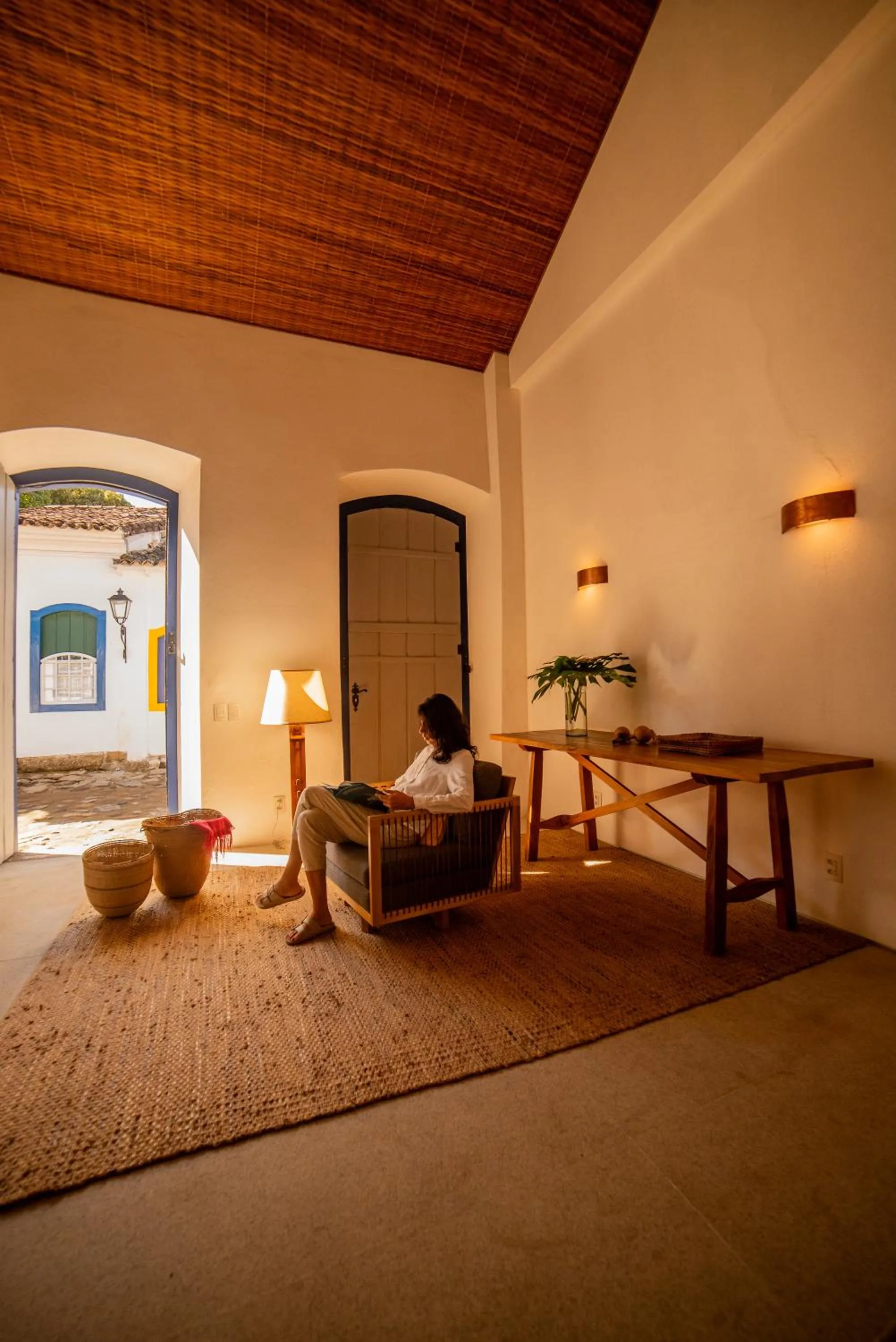 Bed in Pousada Literária de Paraty