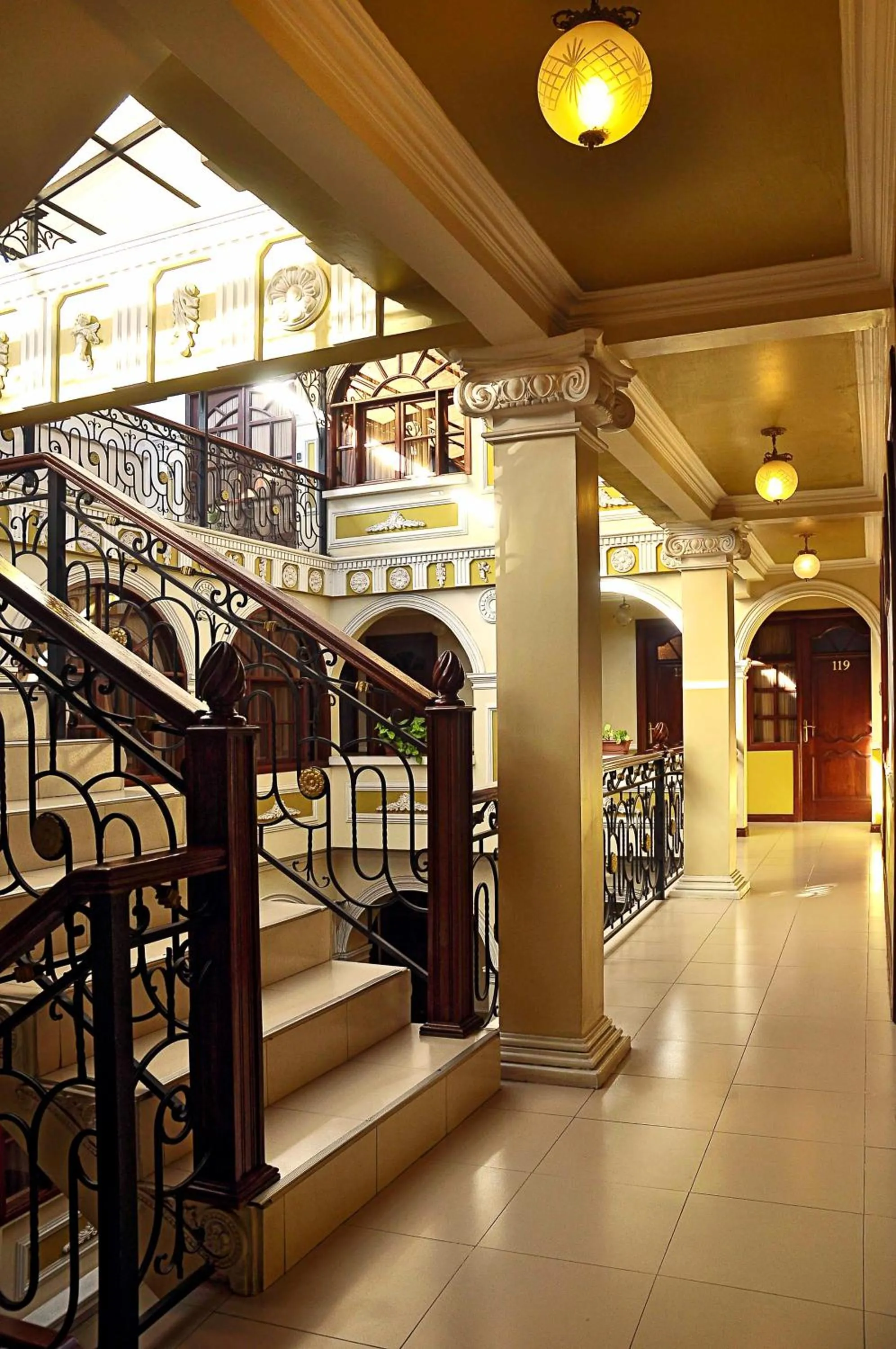 Lobby or reception in San Marino Royal Hotel