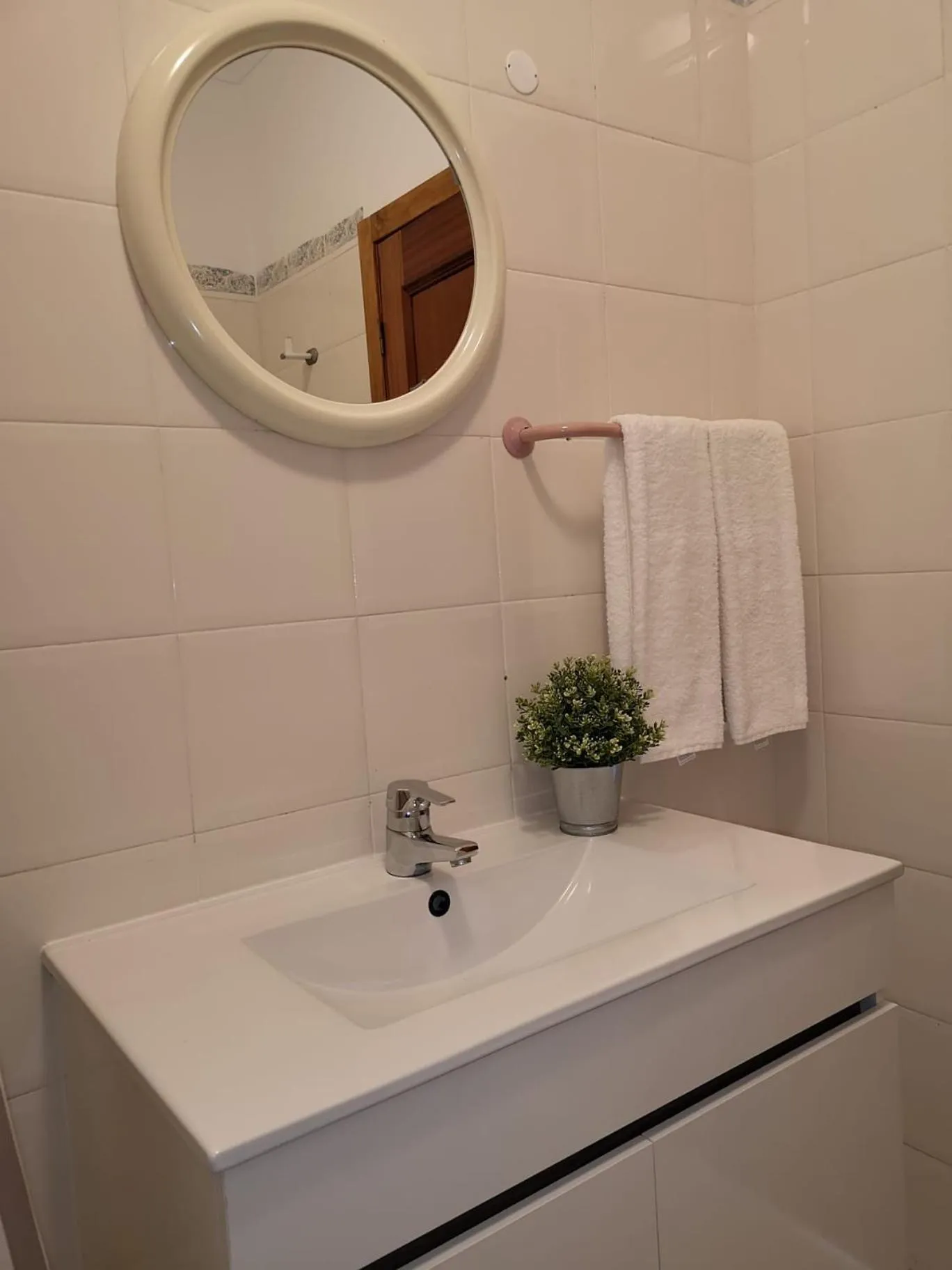 Bathroom in Kiss - Apartamentos