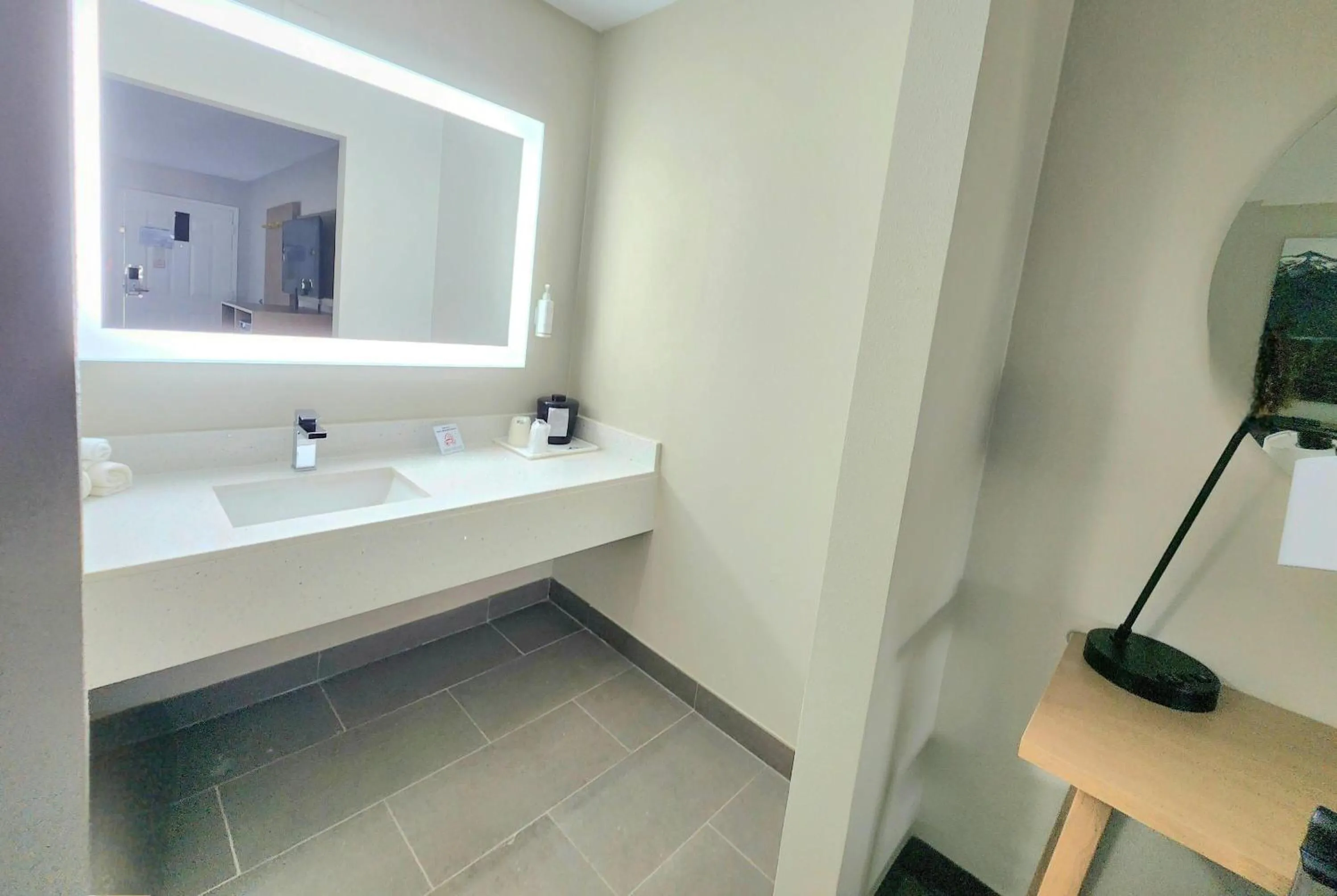 Bathroom in EconomyLodge