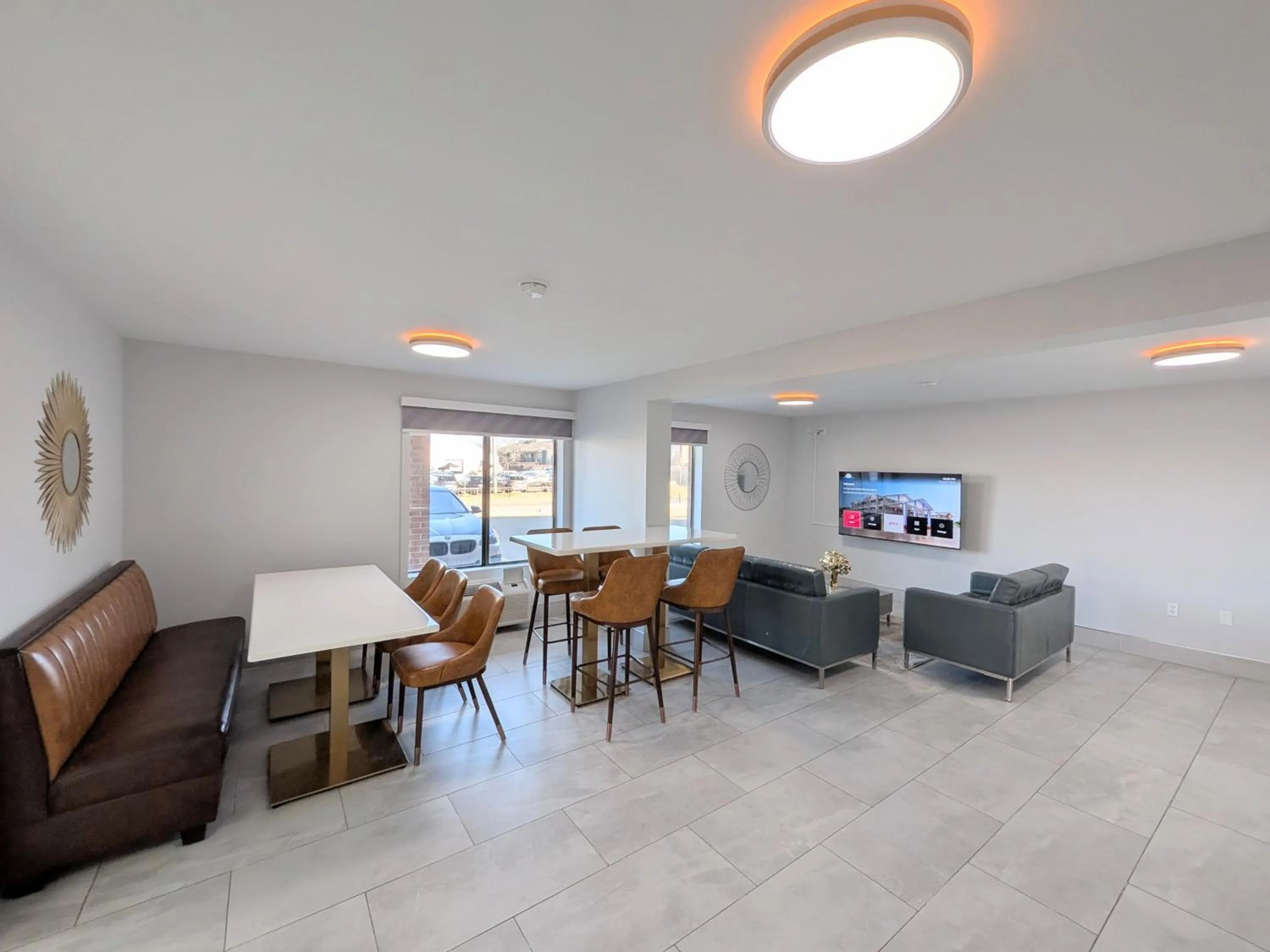 Lounge or bar in Days Inn & Suites by Wyndham Bossier City - Casino Area