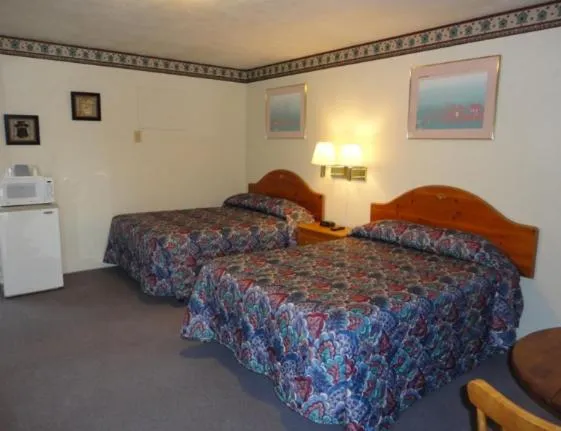 Bed in Theater Motel