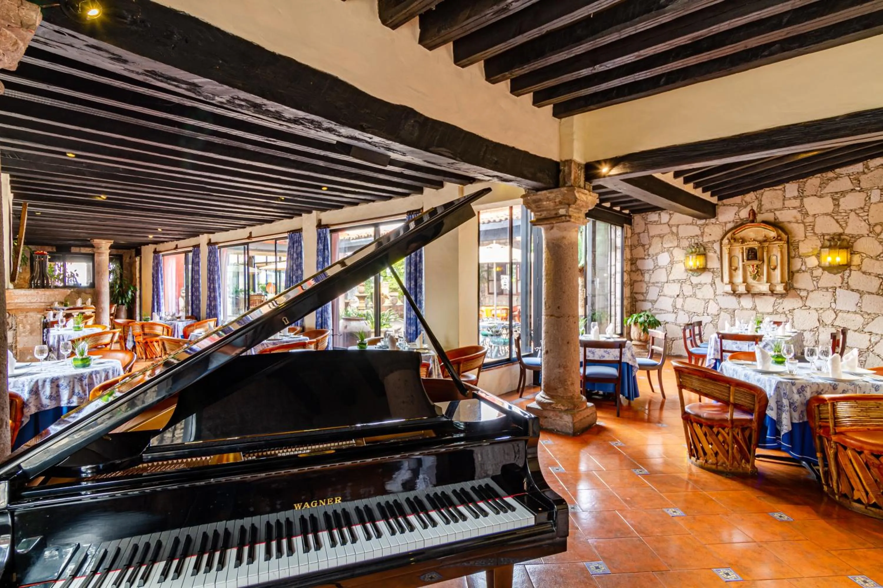 Restaurant/places to eat in Villa Montaña Hotel & Spa