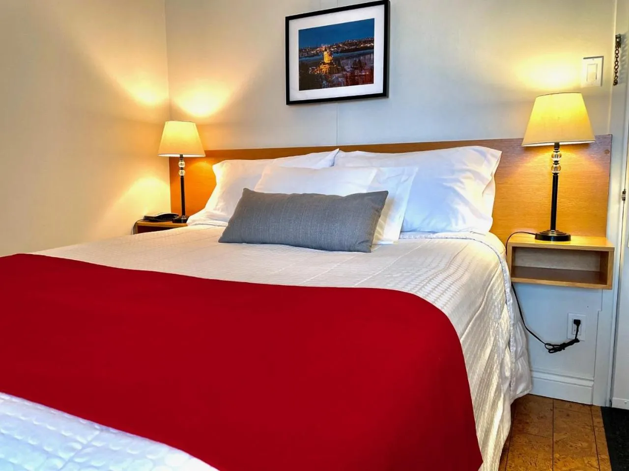 Bed in Motel Cartier