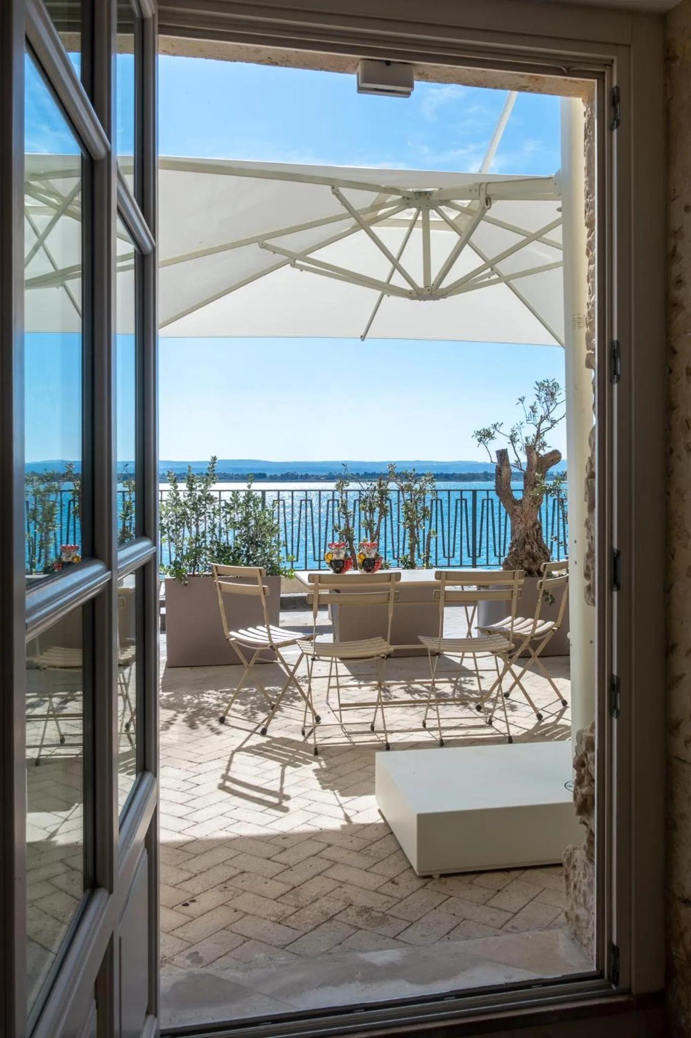 Quiet street view in Palazzo Alfeo Aparthotel