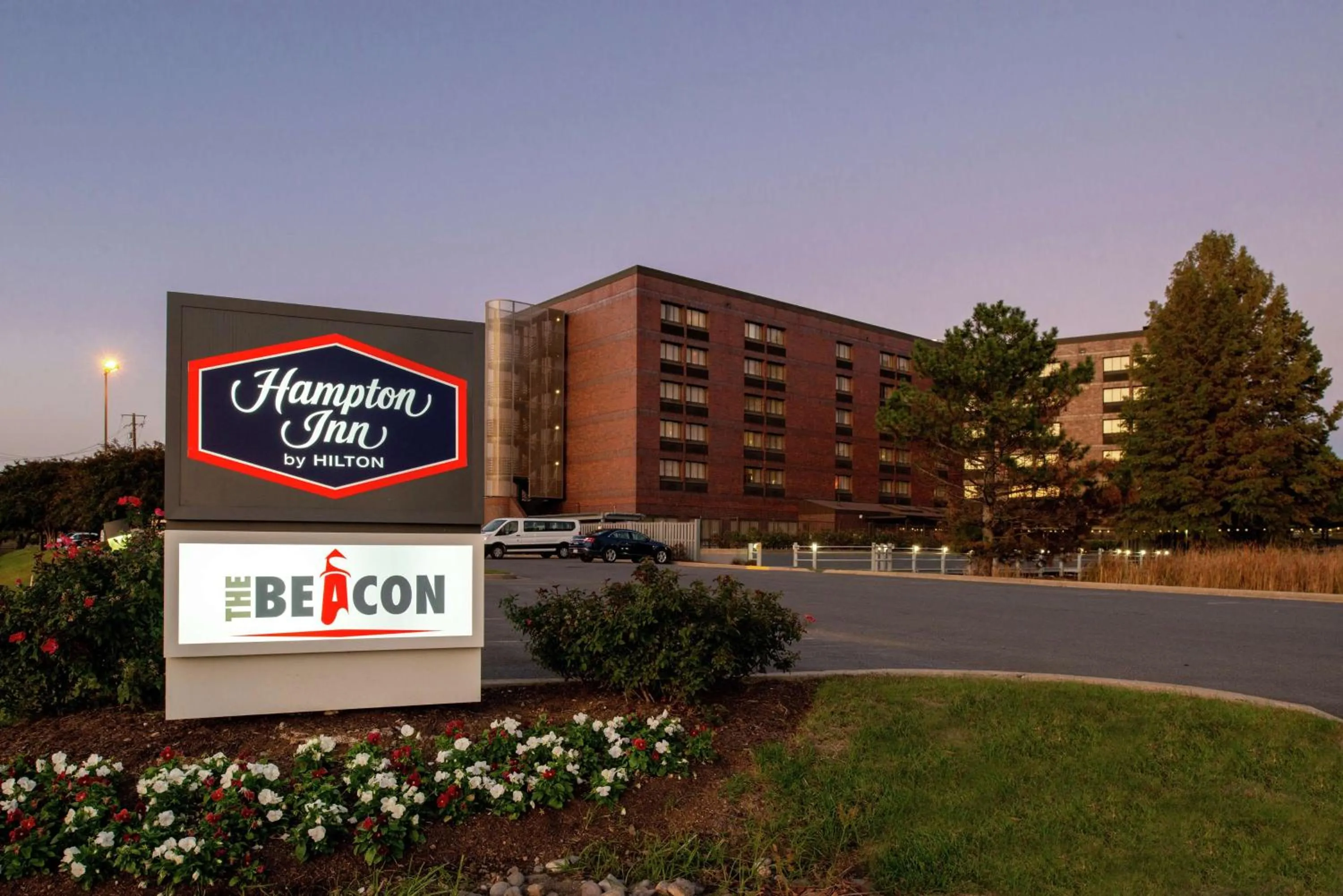 Property building in Hampton Inn Frederick
