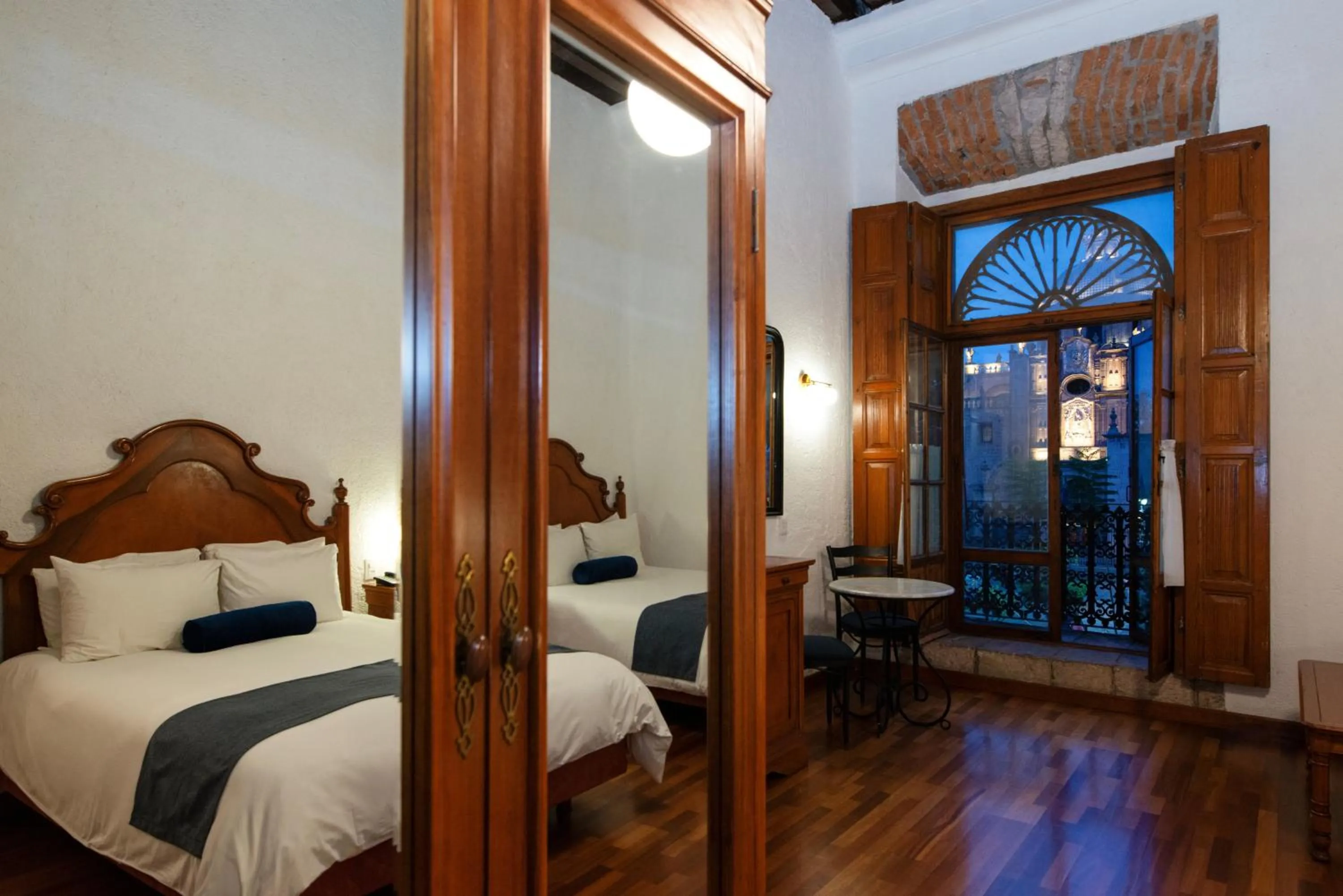 Bedroom, Bed in Hotel Los Juaninos