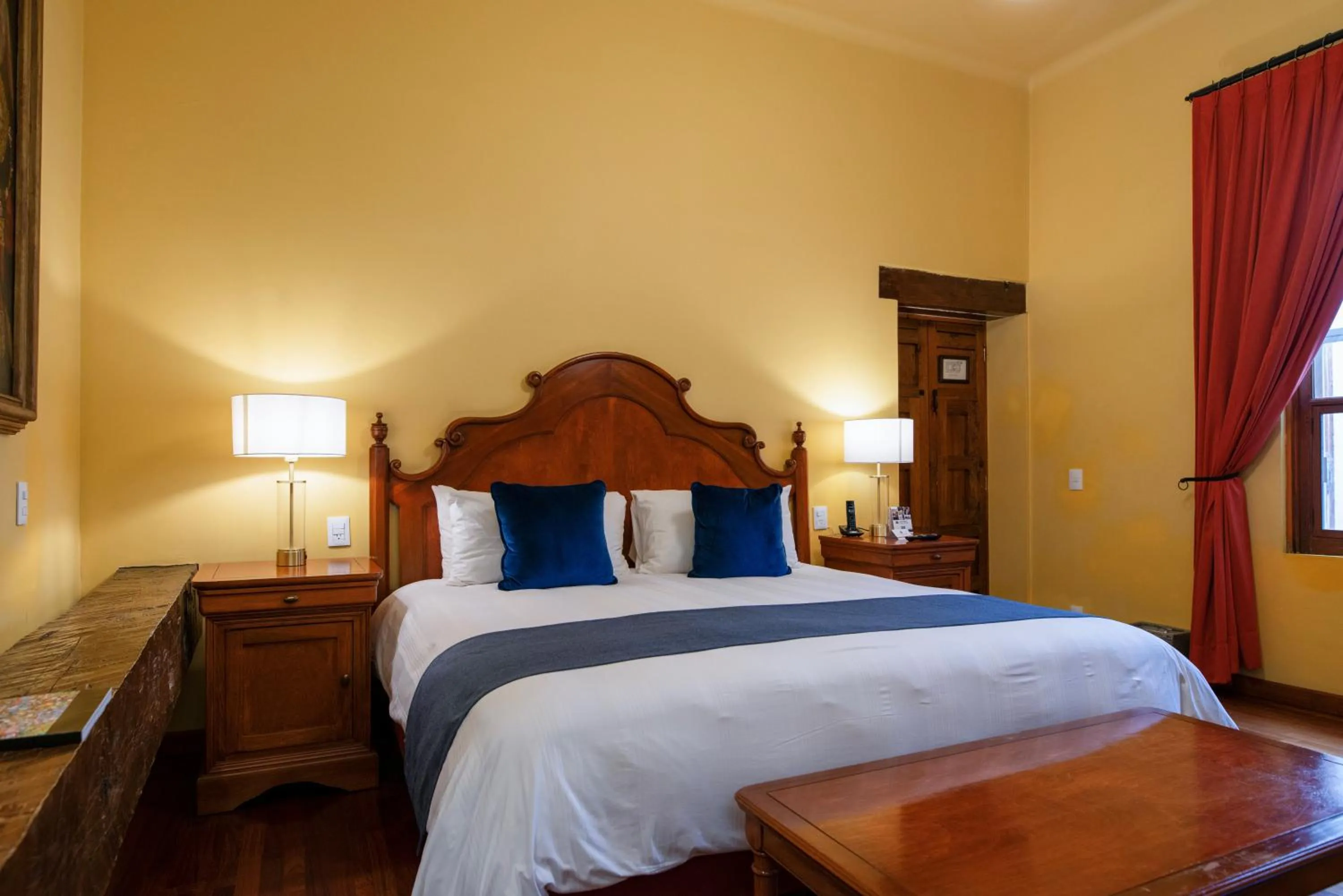 Bedroom, Bed in Hotel Los Juaninos