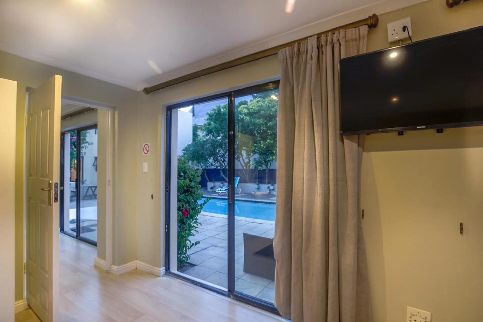 Photo of the whole room in Atlantic Bay Lodge