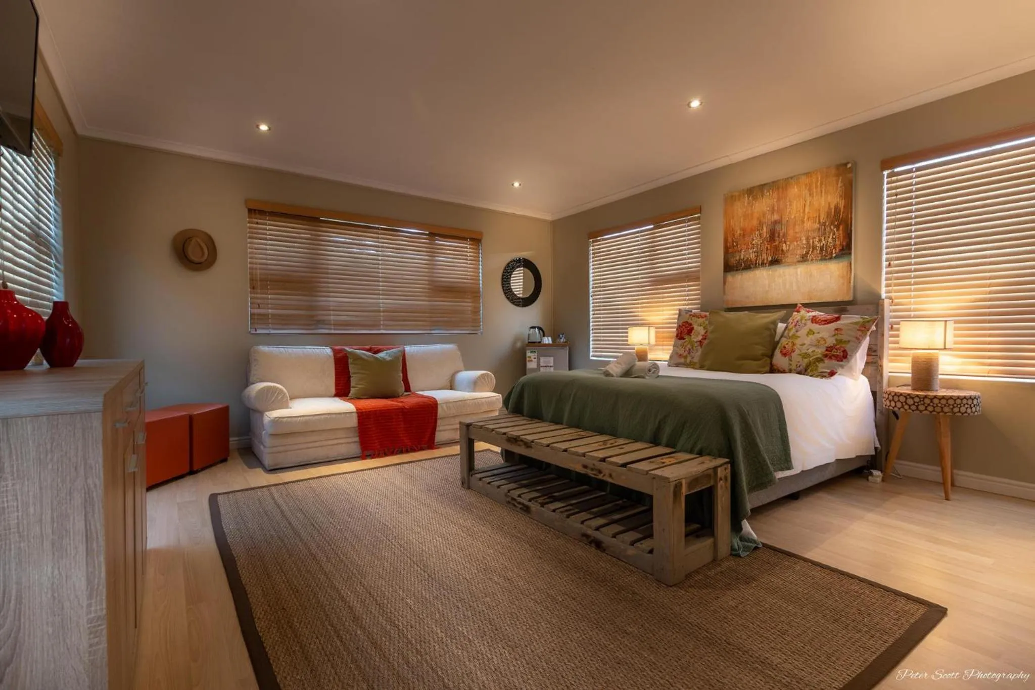 Bed in Atlantic Bay Lodge