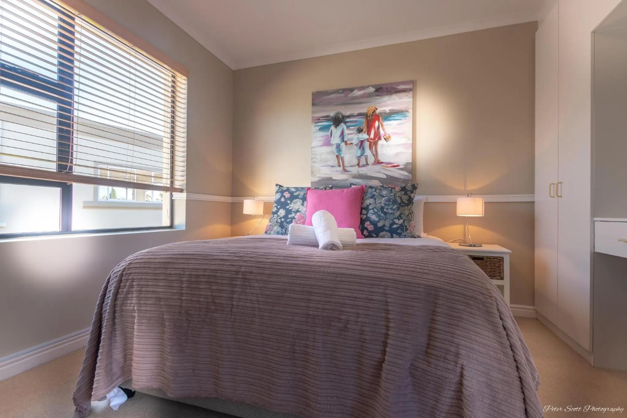 Bed in Atlantic Bay Lodge