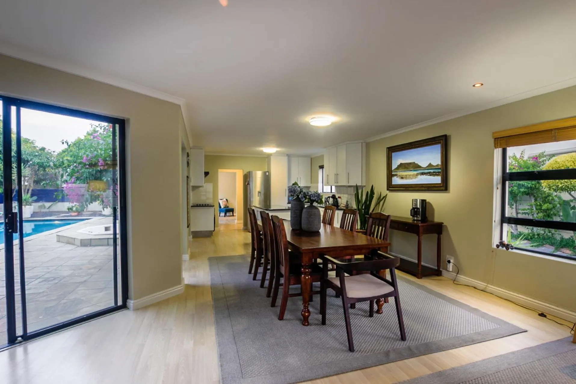 Coffee/tea facilities in Atlantic Bay Lodge