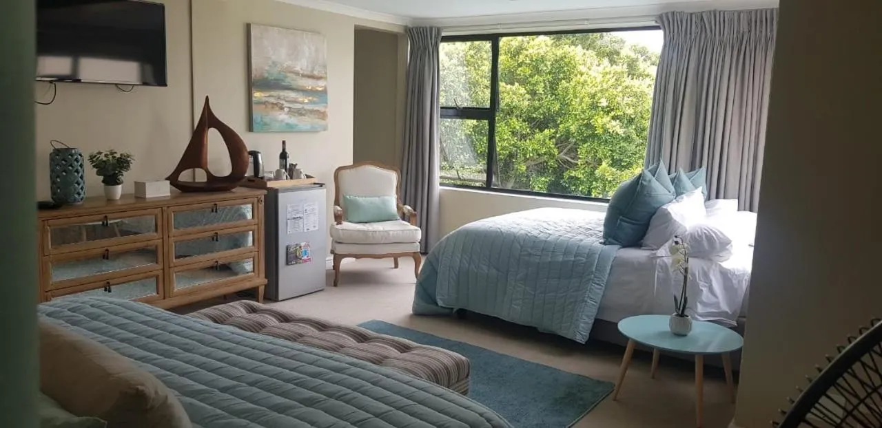 Bed in Atlantic Bay Lodge