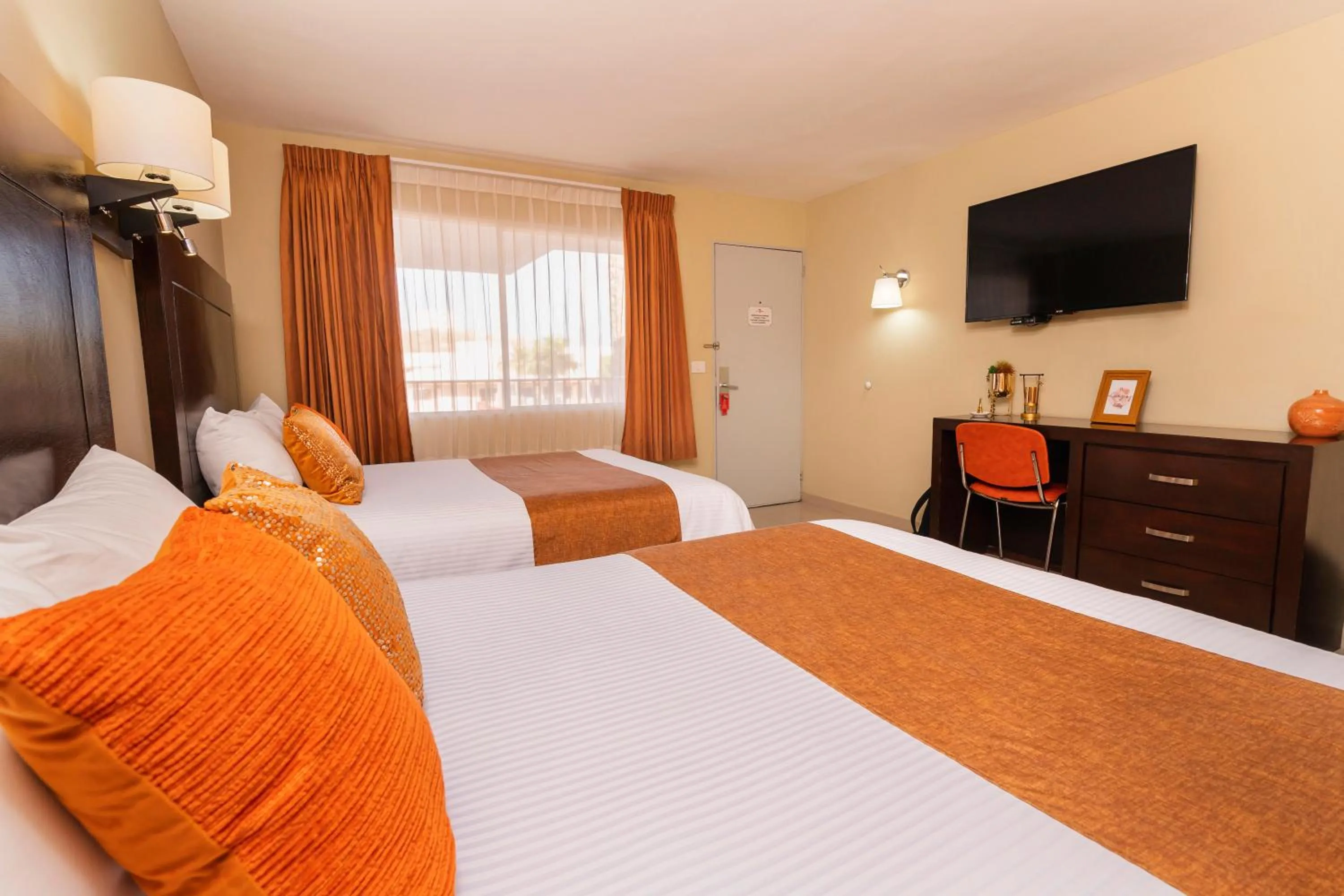 hair dresser in El Camino Hotel & Suites