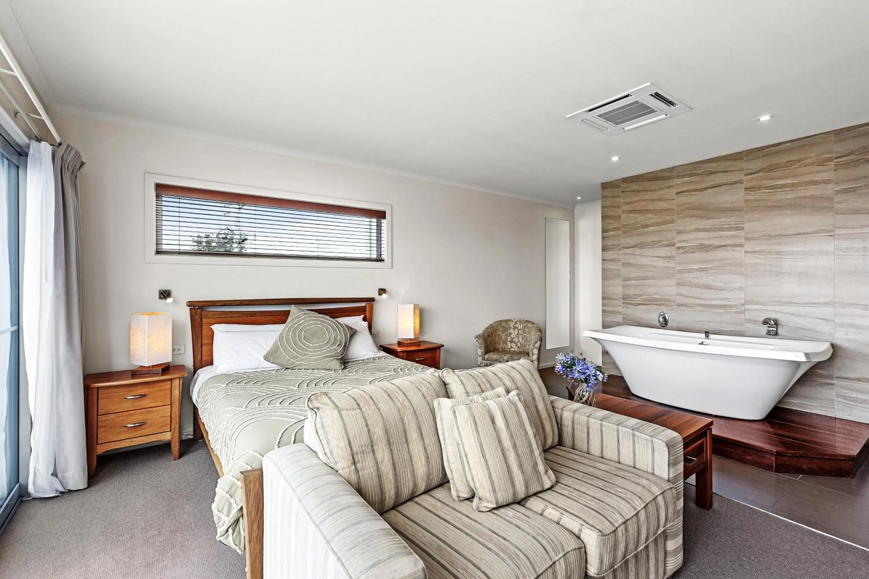 Bed in Captain's at the Bay