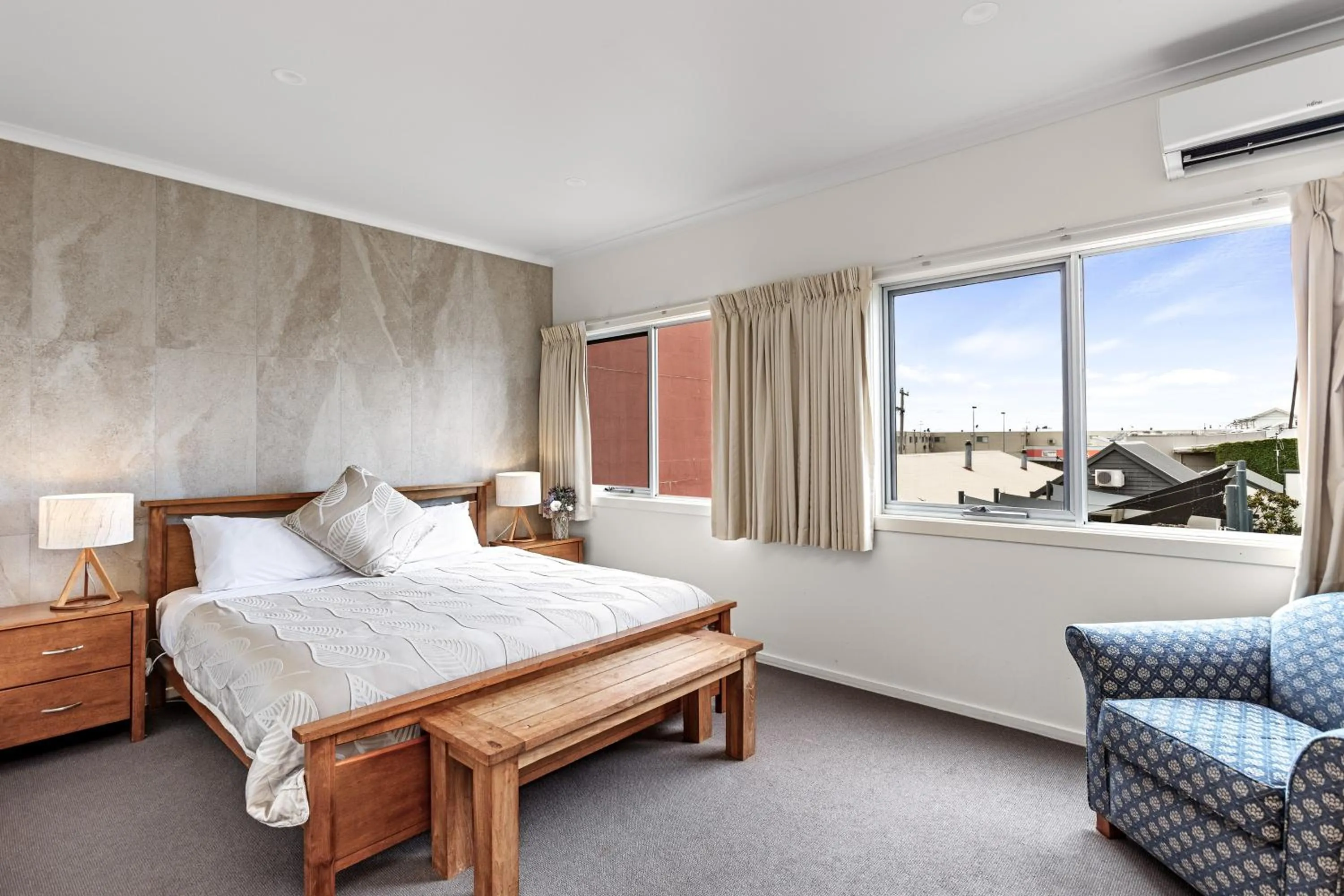 Bedroom, Bed in Captain's at the Bay