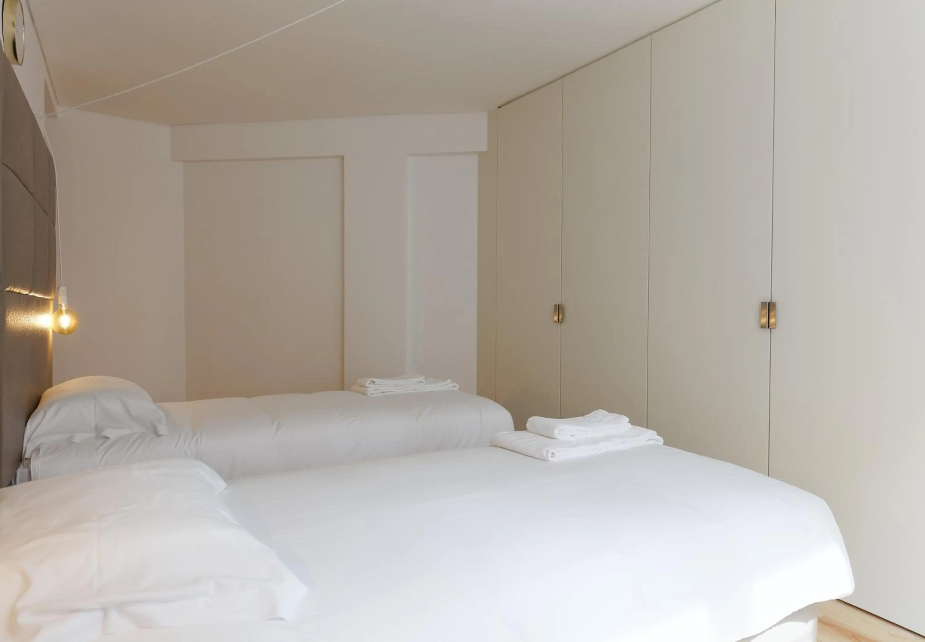 Bedroom, Bed in City Stays Alegria Apartments