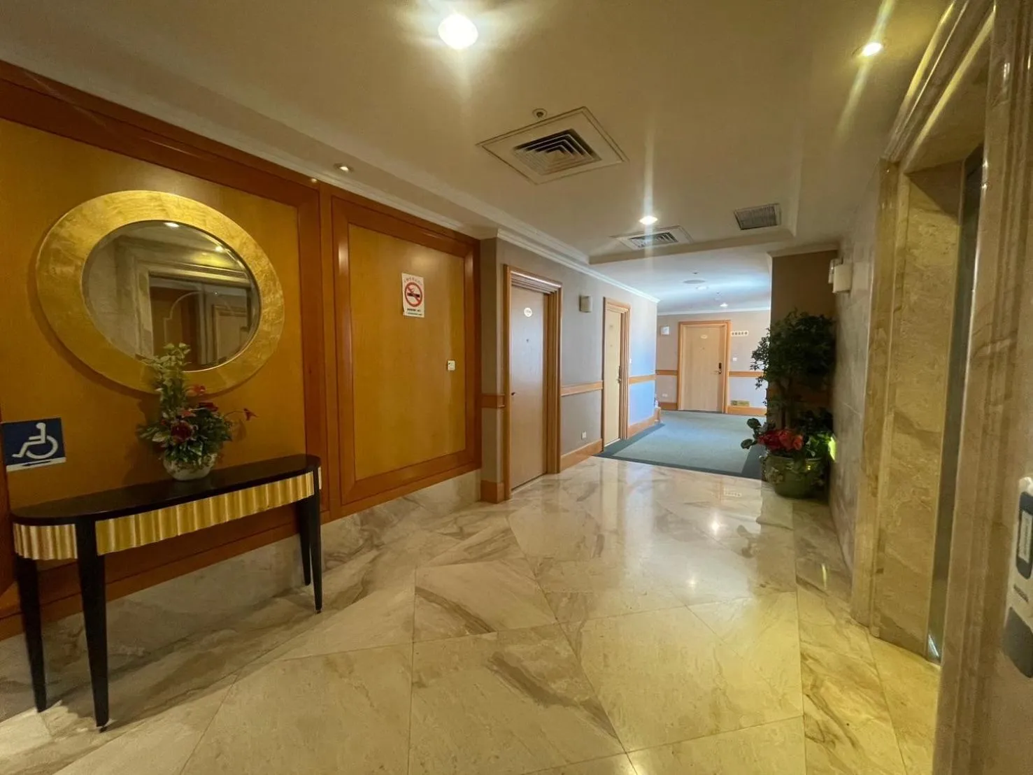 People in Chuto Plaza Hotel