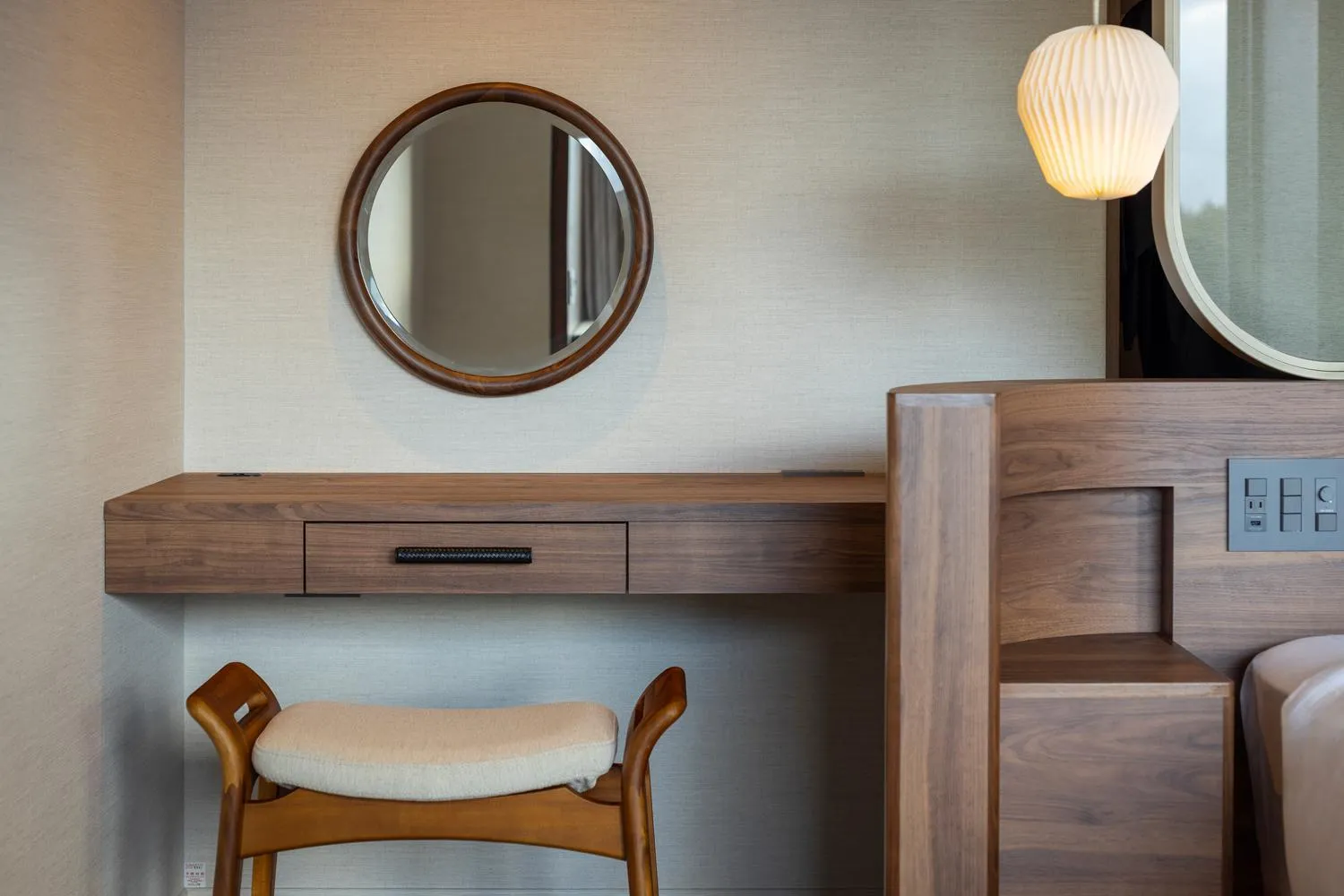 Photo of the whole room in Shimahana