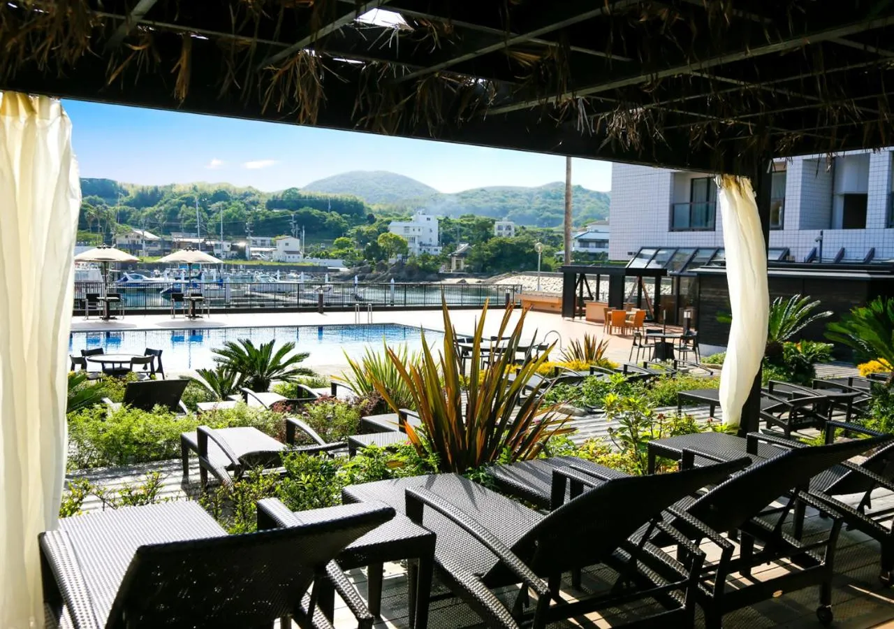 Pool view in Shimahana