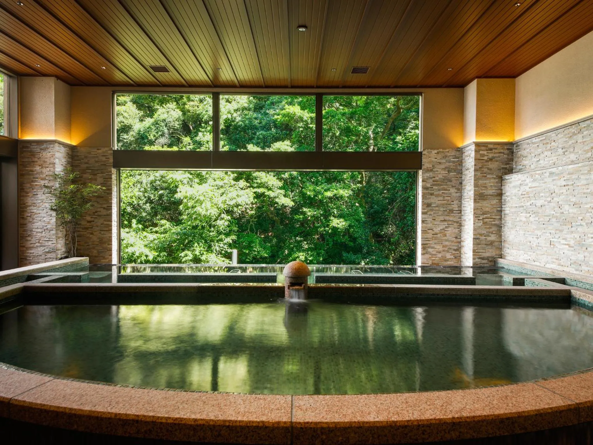 Hot Spring Bath in Yumekaiyu Awajishima