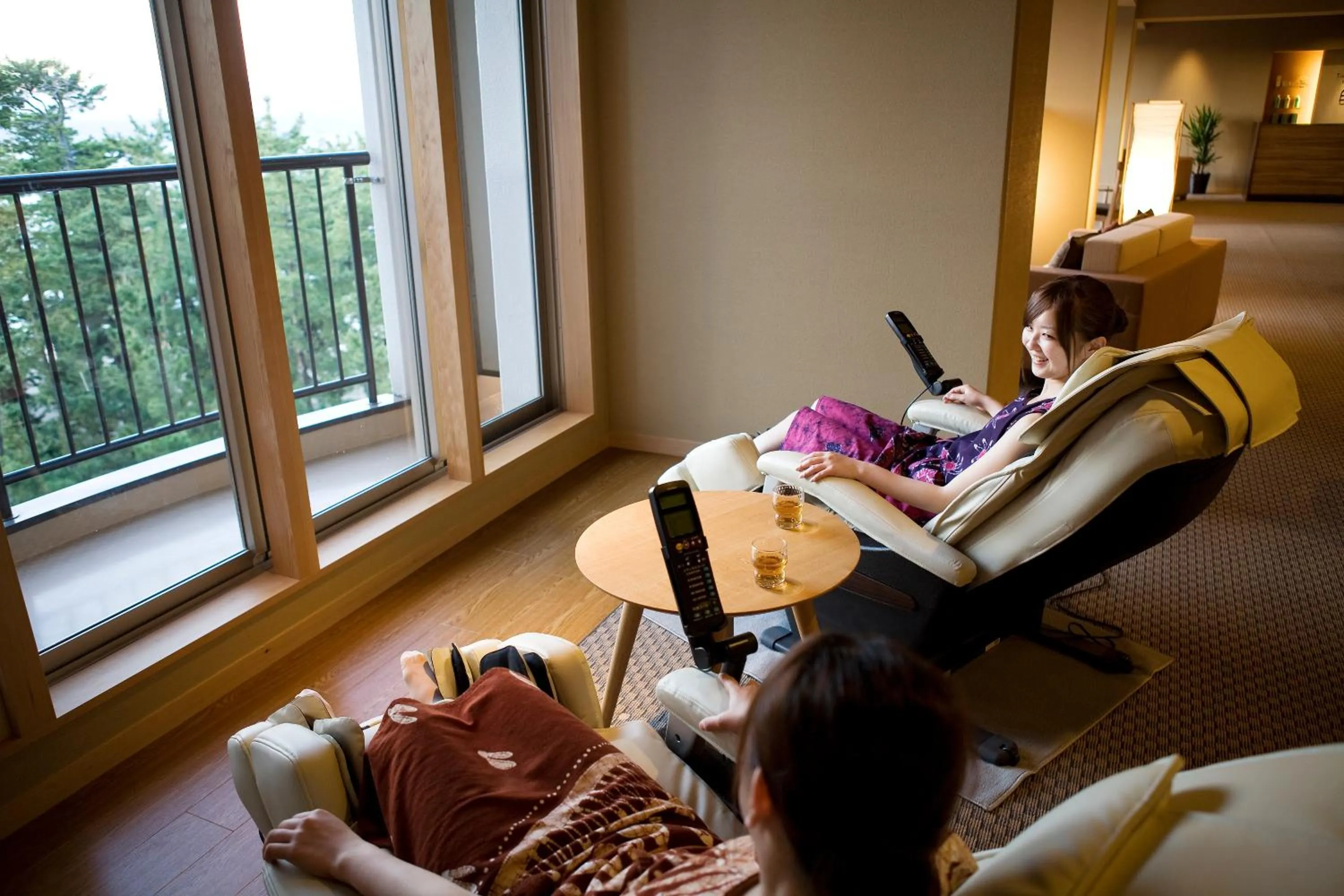 People in Yumekaiyu Awajishima