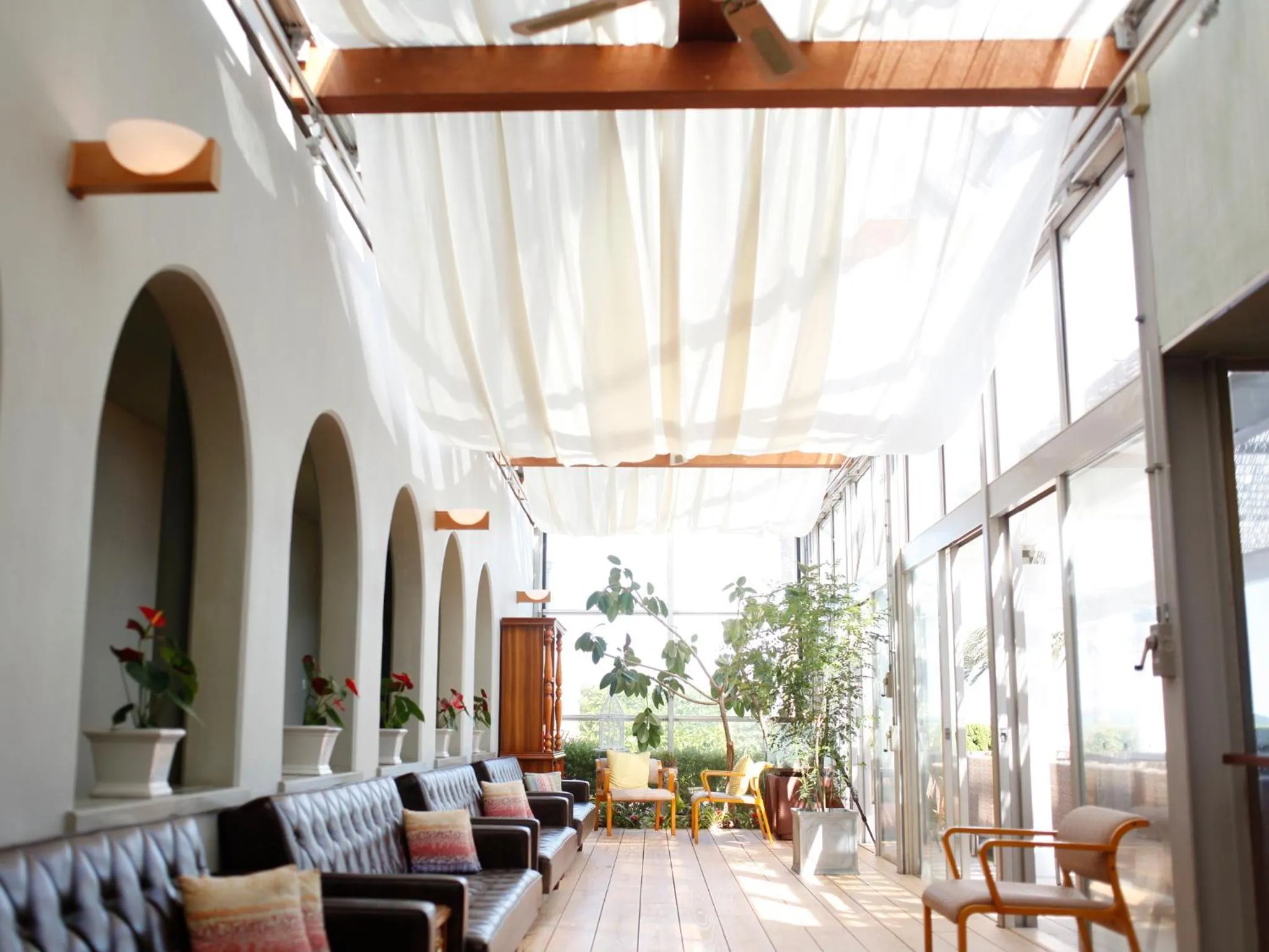 Area and facilities in Plaza Awajishima