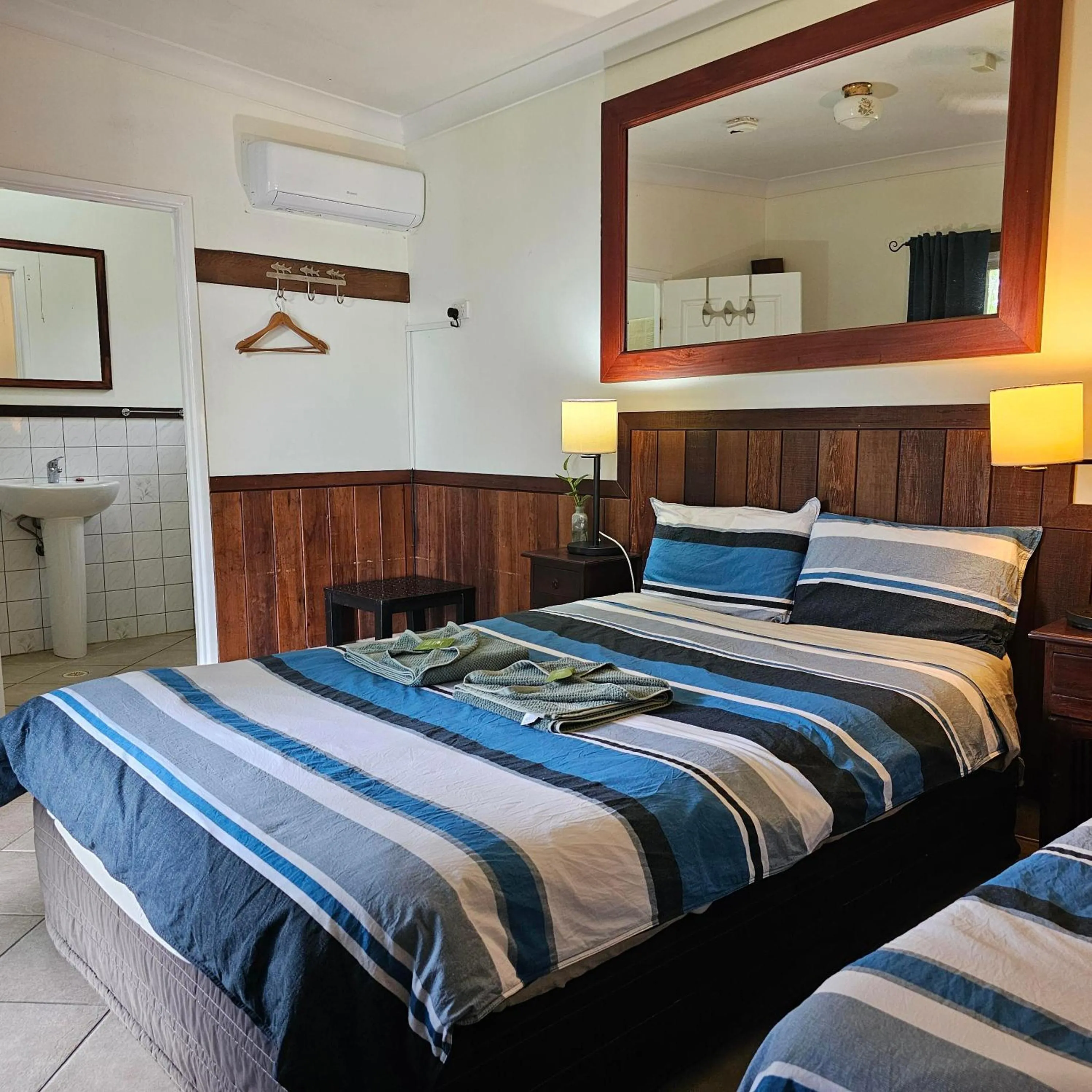 Bed in Daintree Riverview Lodges