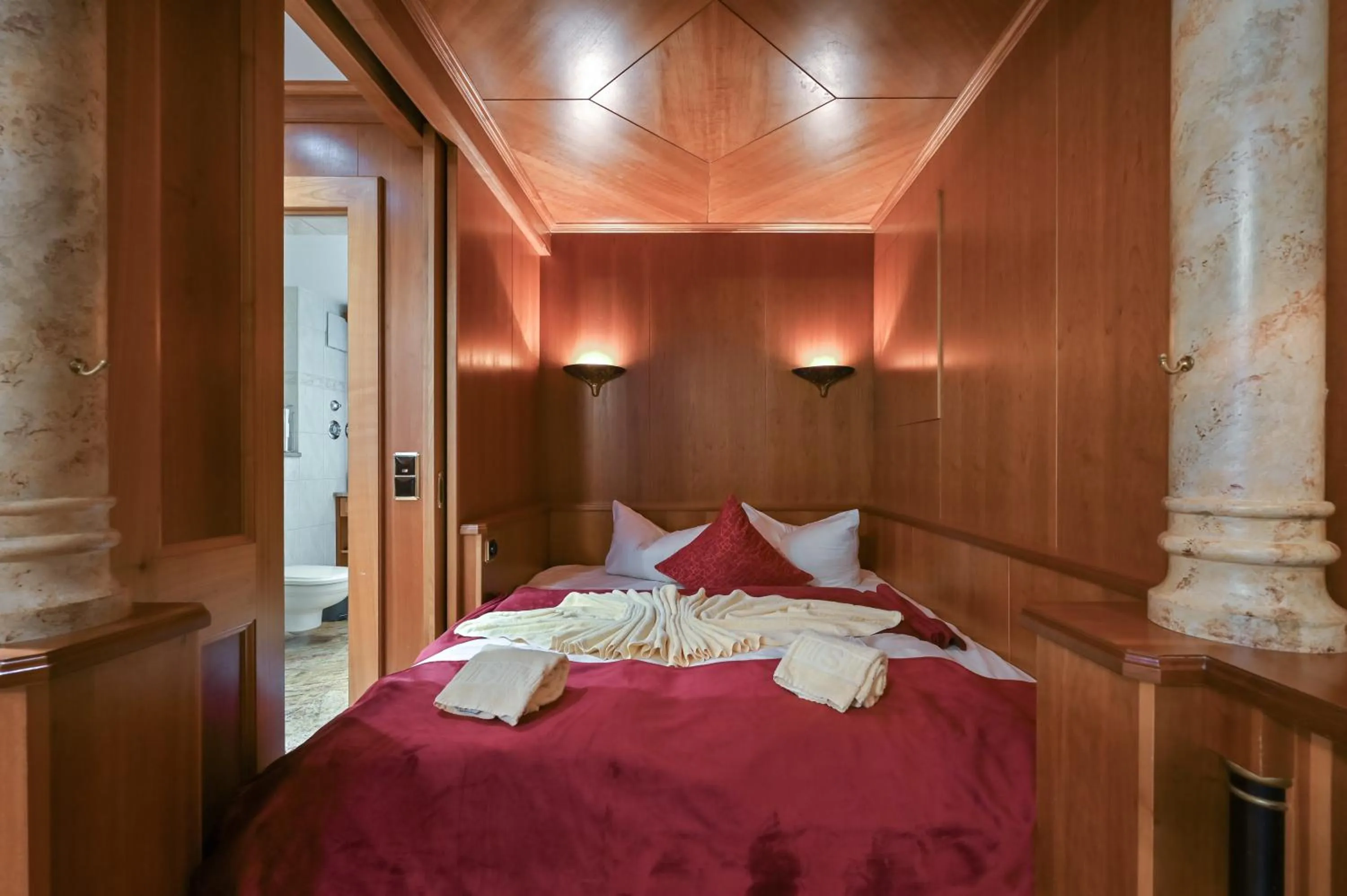 Bedroom, Bed in Hotel San Marco