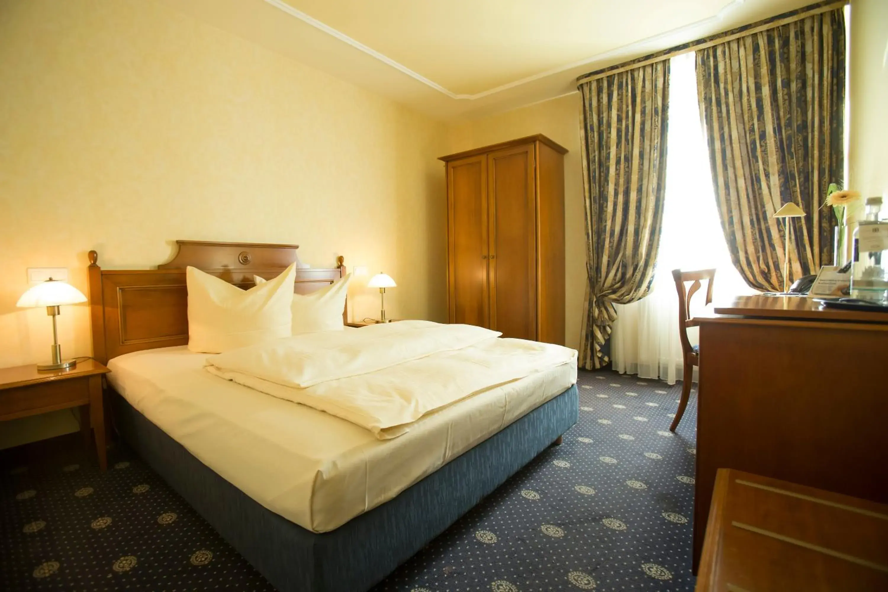 Single Room in Parkhotel Idar-Oberstein Single Room in Parkhotel Idar-Oberstein